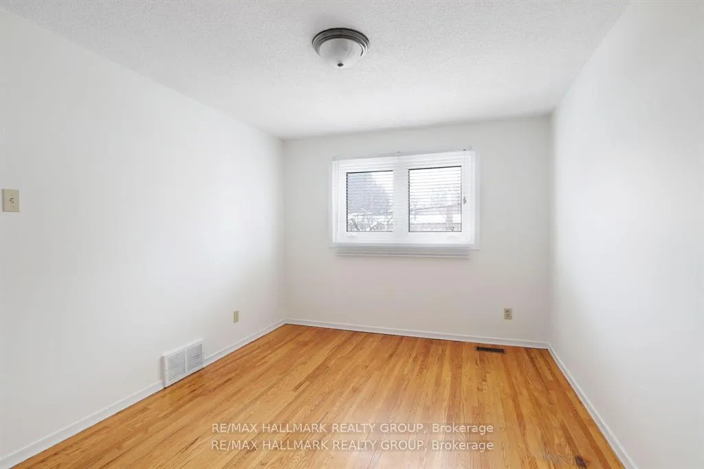 Photo 25 of 1948 Sharel Drive, Ottawa, Guildwood Estates - Urbandale Acres — HOMEH