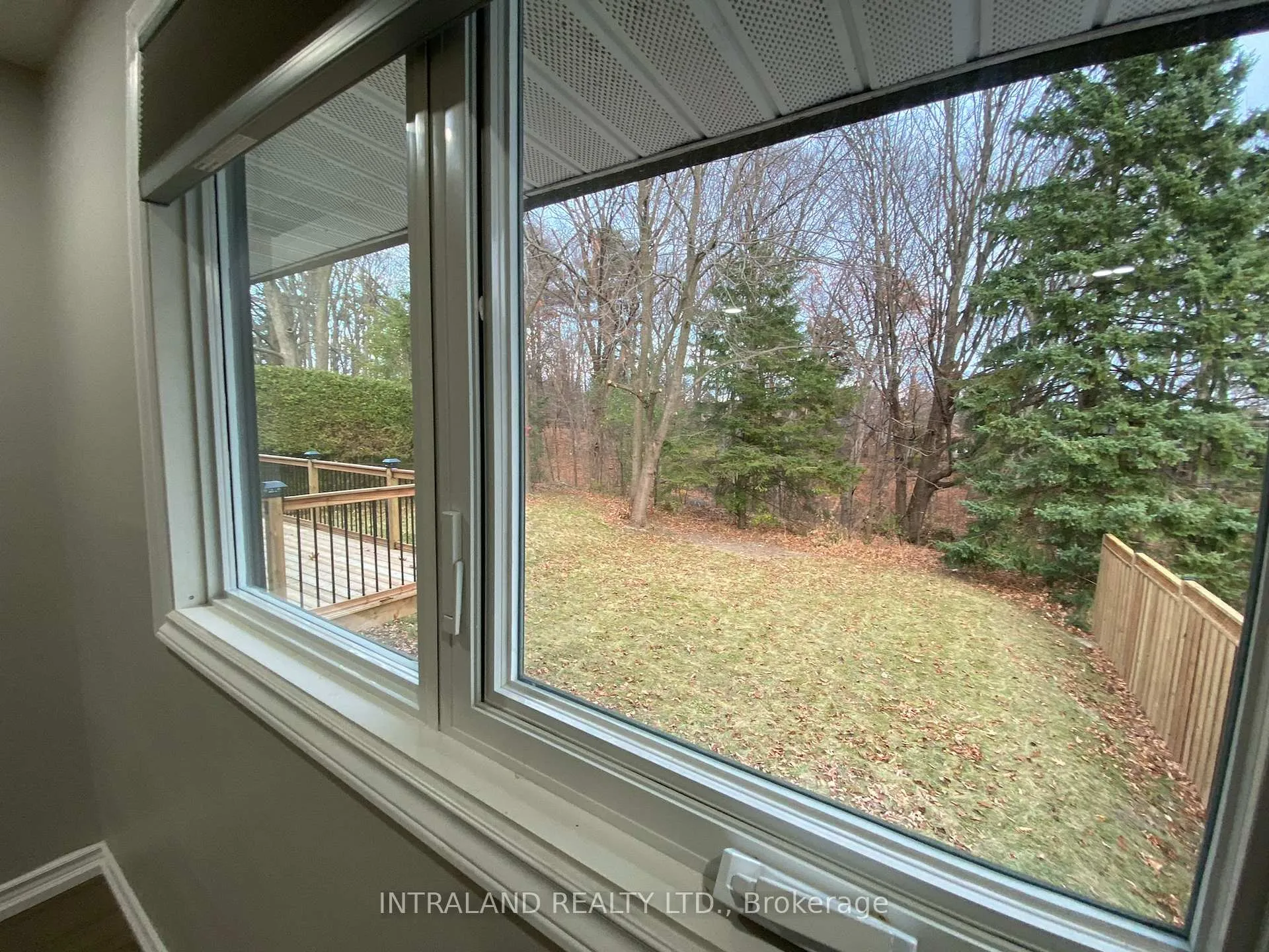 Photo 18 of 1179 Sutton Court, Oshawa, Donevan — HOMEH