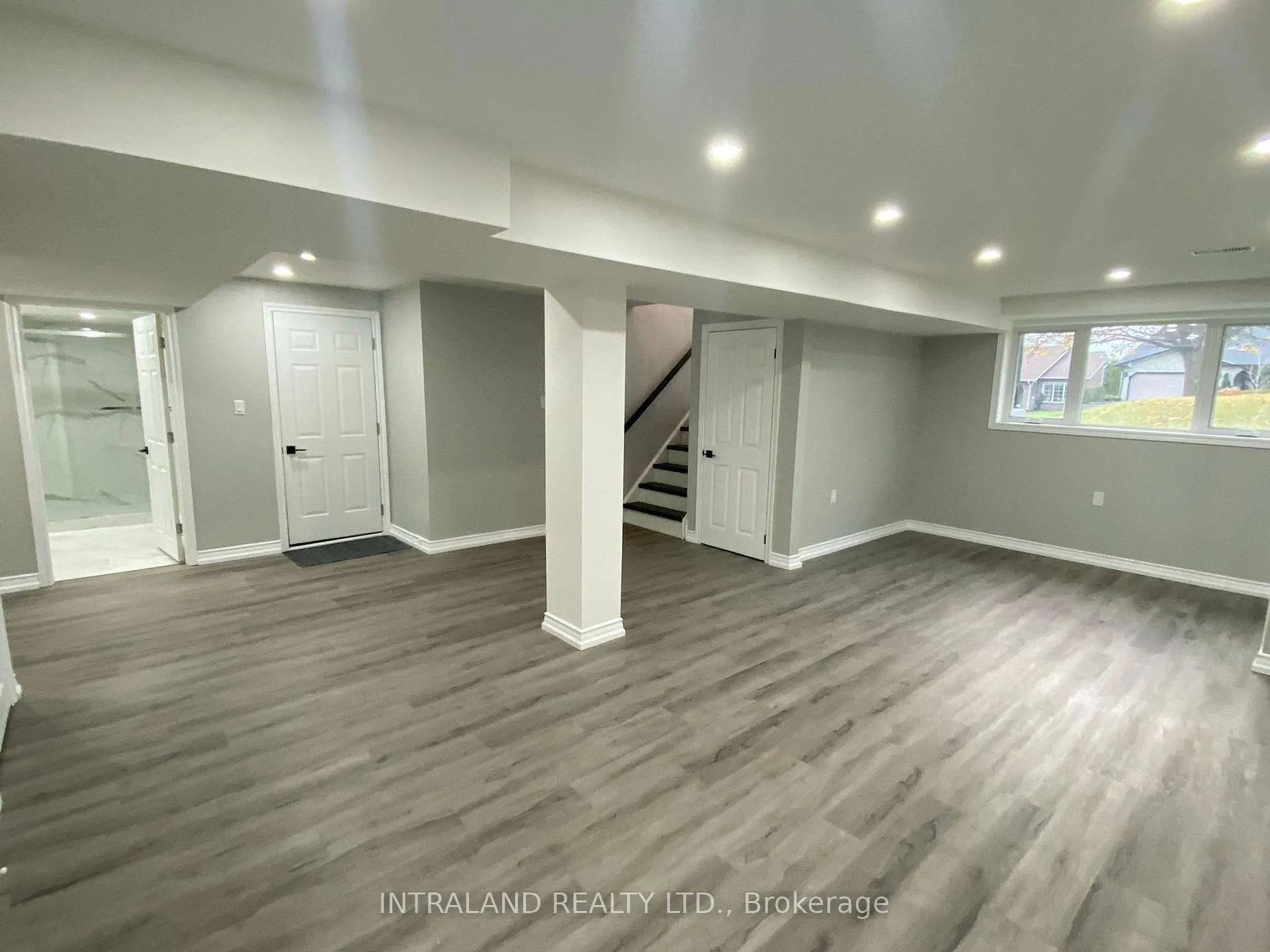 Photo 20 of 1179 Sutton Court, Oshawa, Donevan — HOMEH