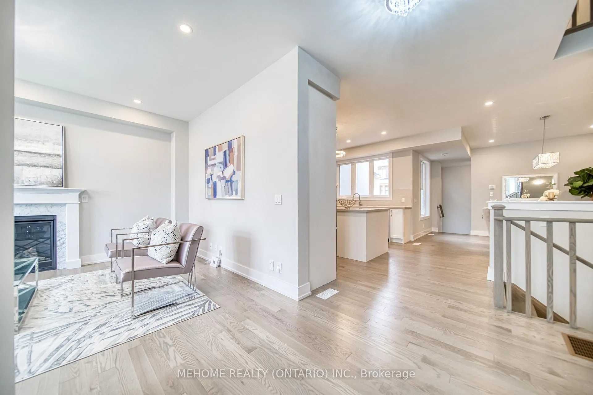 Photo 10 of 4 Pevensey Lane N, Markham, Angus Glen — HOMEH