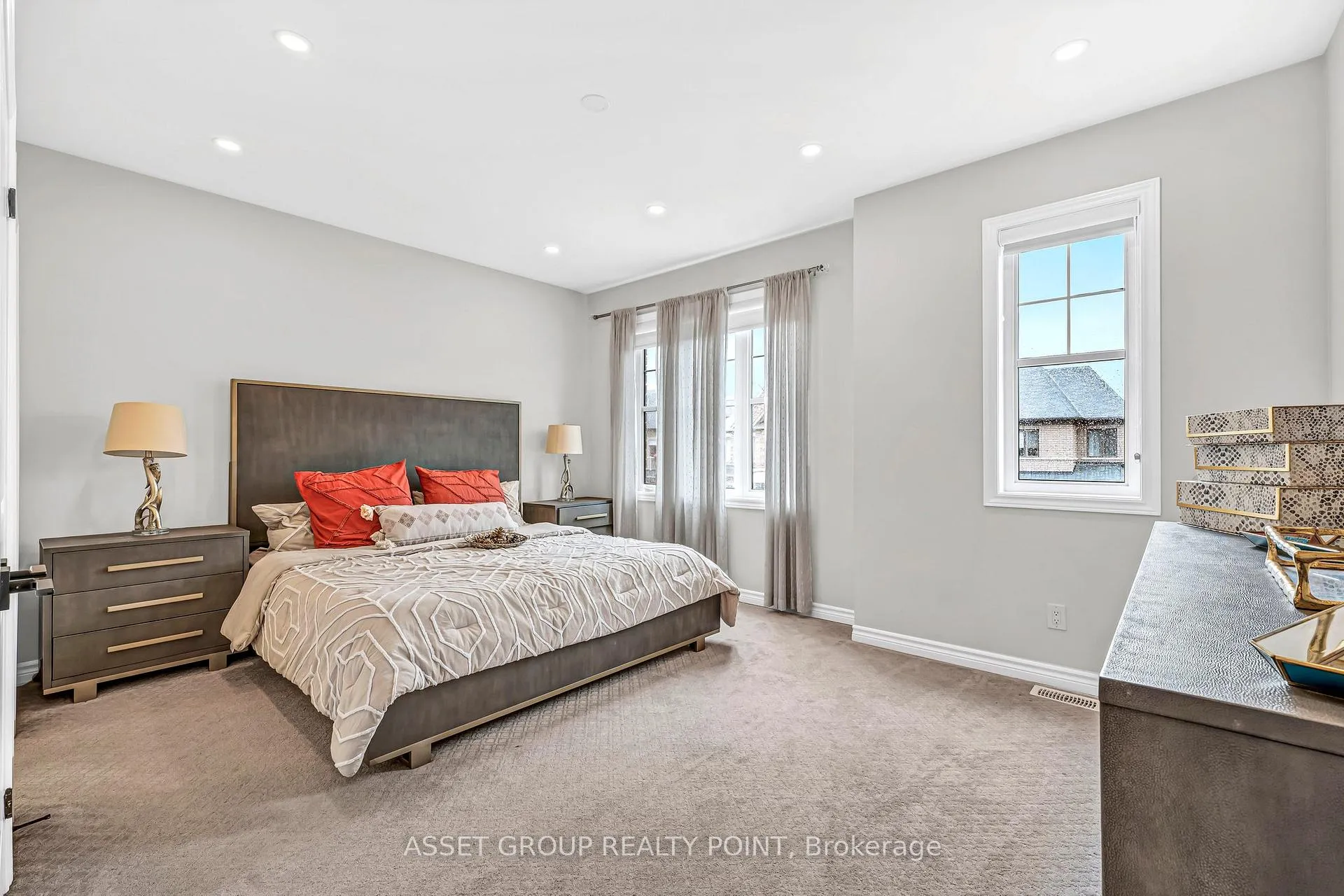 Photo 13 of 84 Bremner Street, Whitby, Rolling Acres — HOMEH
