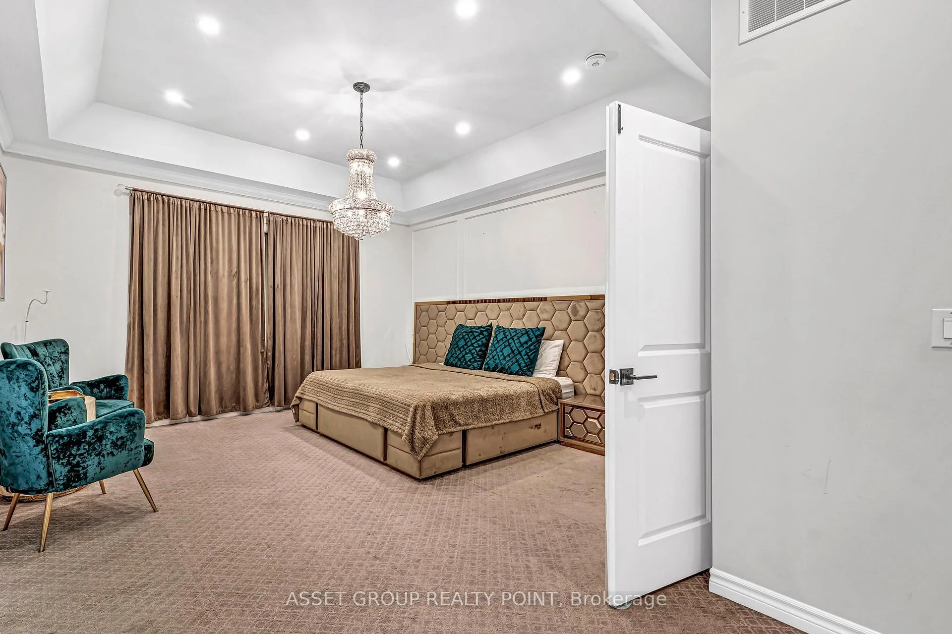 Photo 45 of 84 Bremner Street, Whitby, Rolling Acres — HOMEH
