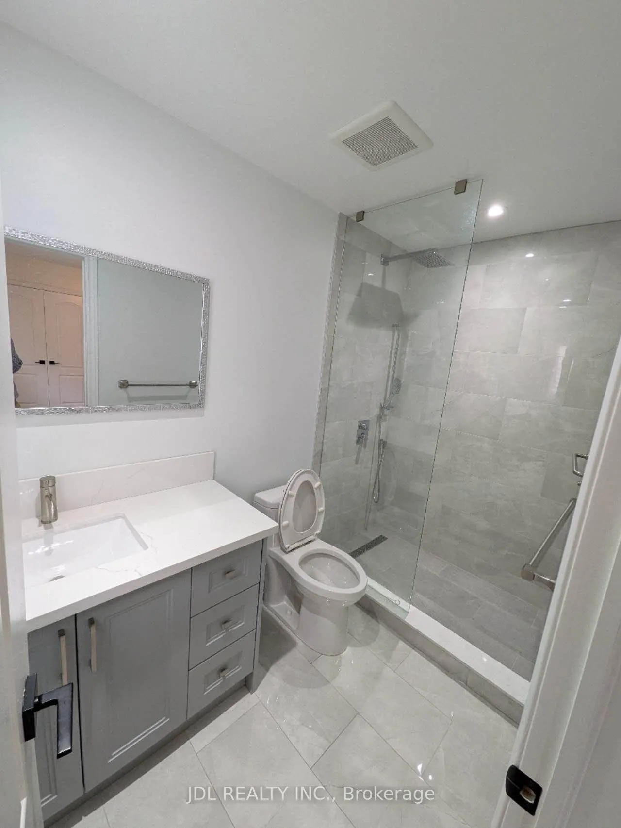 Photo 10 of 390 Elson Street, Markham, Cedarwood — HOMEH