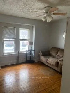 Photo 4 of Unit Upper, 6188 Orchard Avenue, Niagara Falls, Dorchester — HOMEH