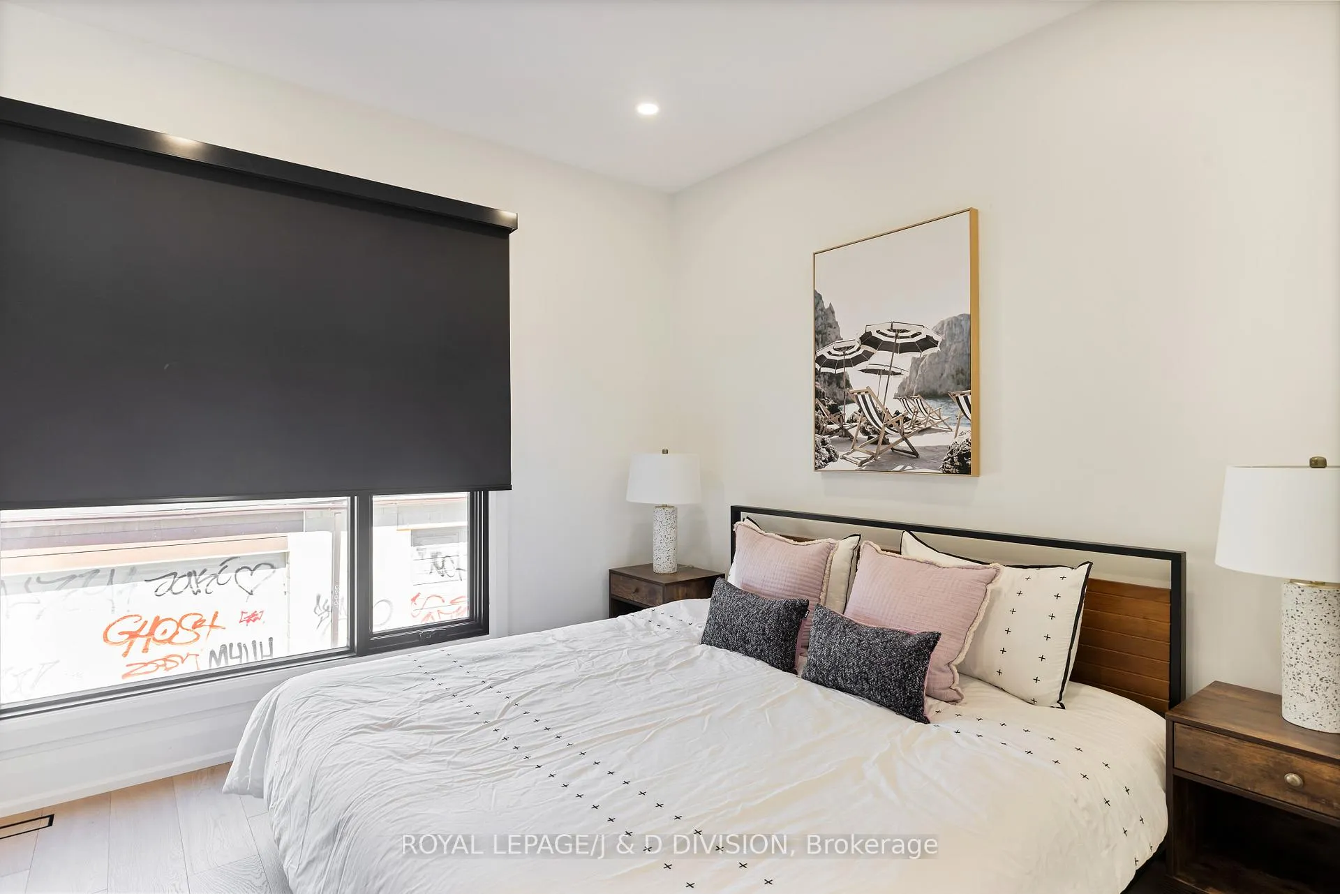 Photo 8 of Unit A, 189 Concord Avenue, Toronto, Palmerston-Little Italy — HOMEH