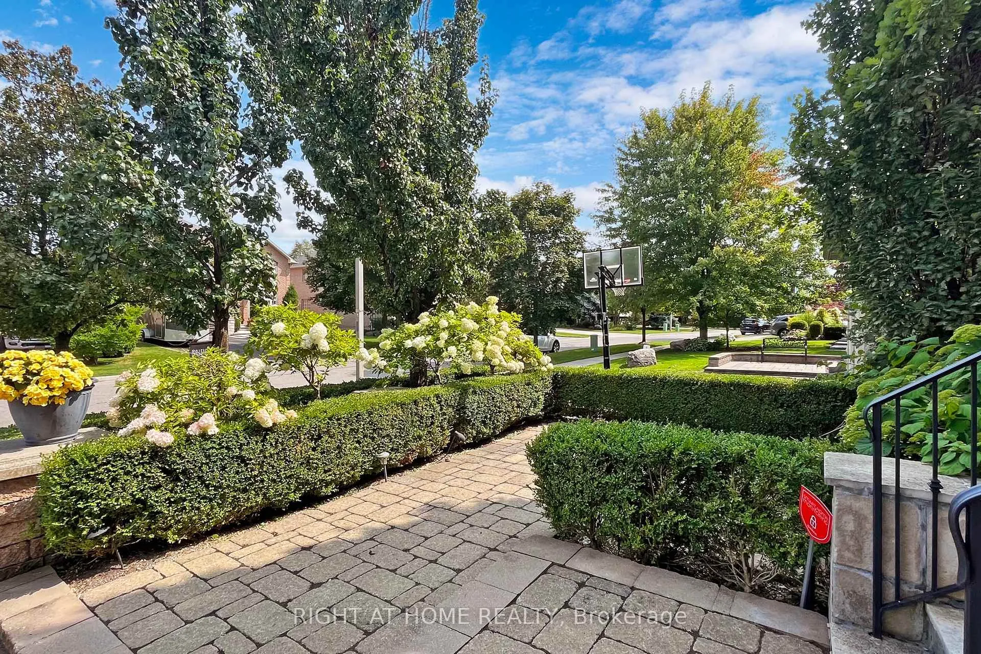 Photo 33 of 88 Langtry Place, Vaughan, Uplands — HOMEH