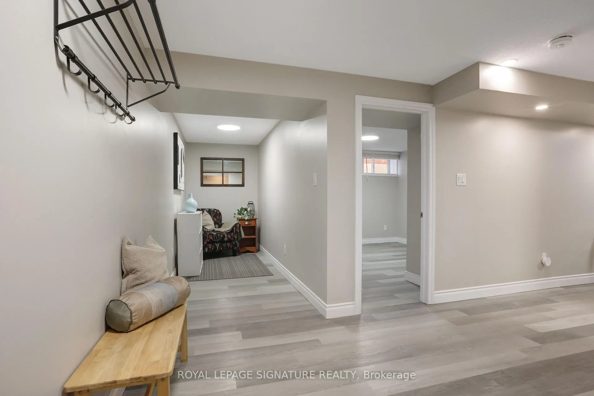 Photo 2 of Unit Lower, 1506 Queen's Boulevard, Kitchener — HOMEH