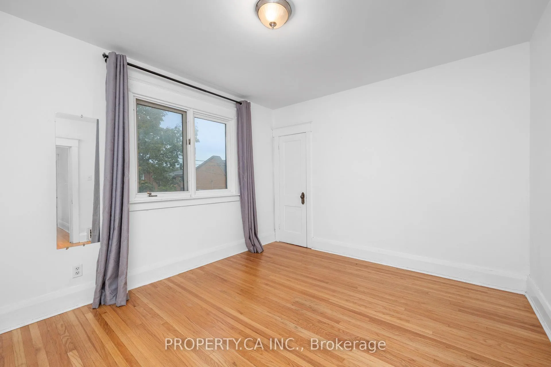 Photo 15 of 128 Stephenson Avenue, Toronto, East End-Danforth — HOMEH