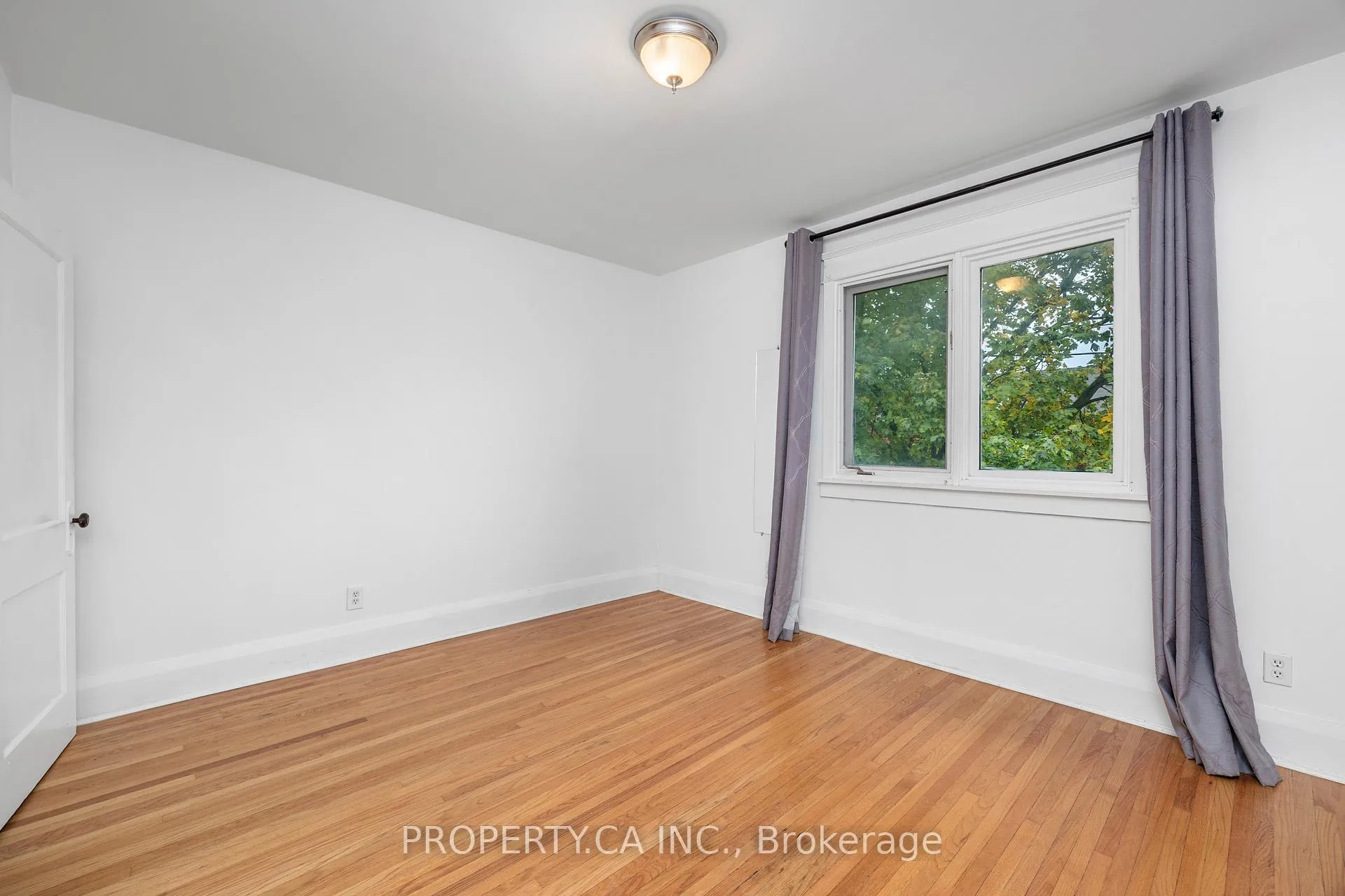 Photo 17 of 128 Stephenson Avenue, Toronto, East End-Danforth — HOMEH