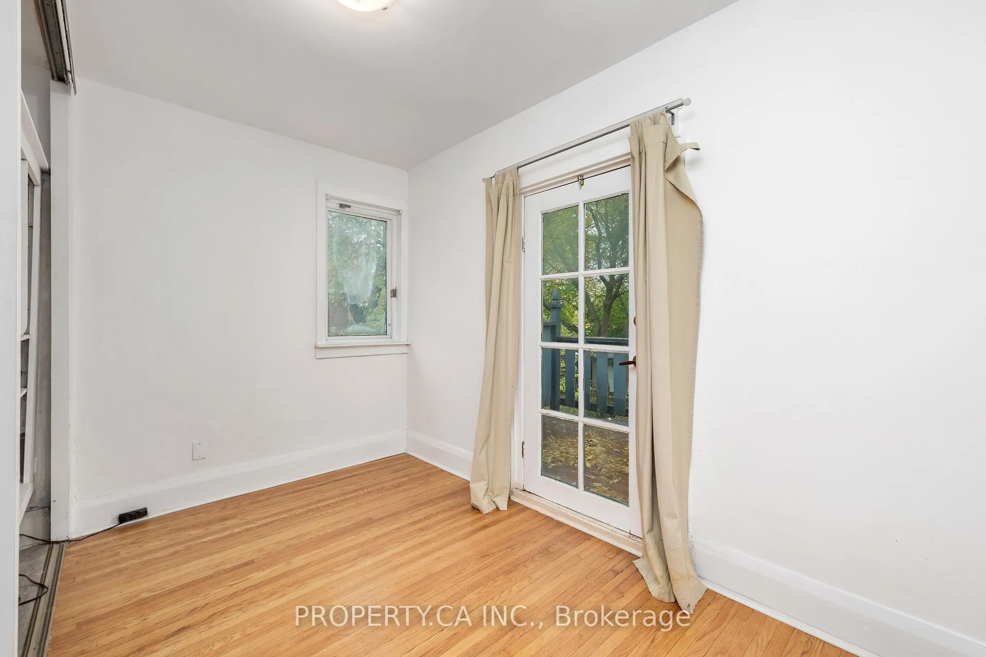 Photo 20 of 128 Stephenson Avenue, Toronto, East End-Danforth — HOMEH