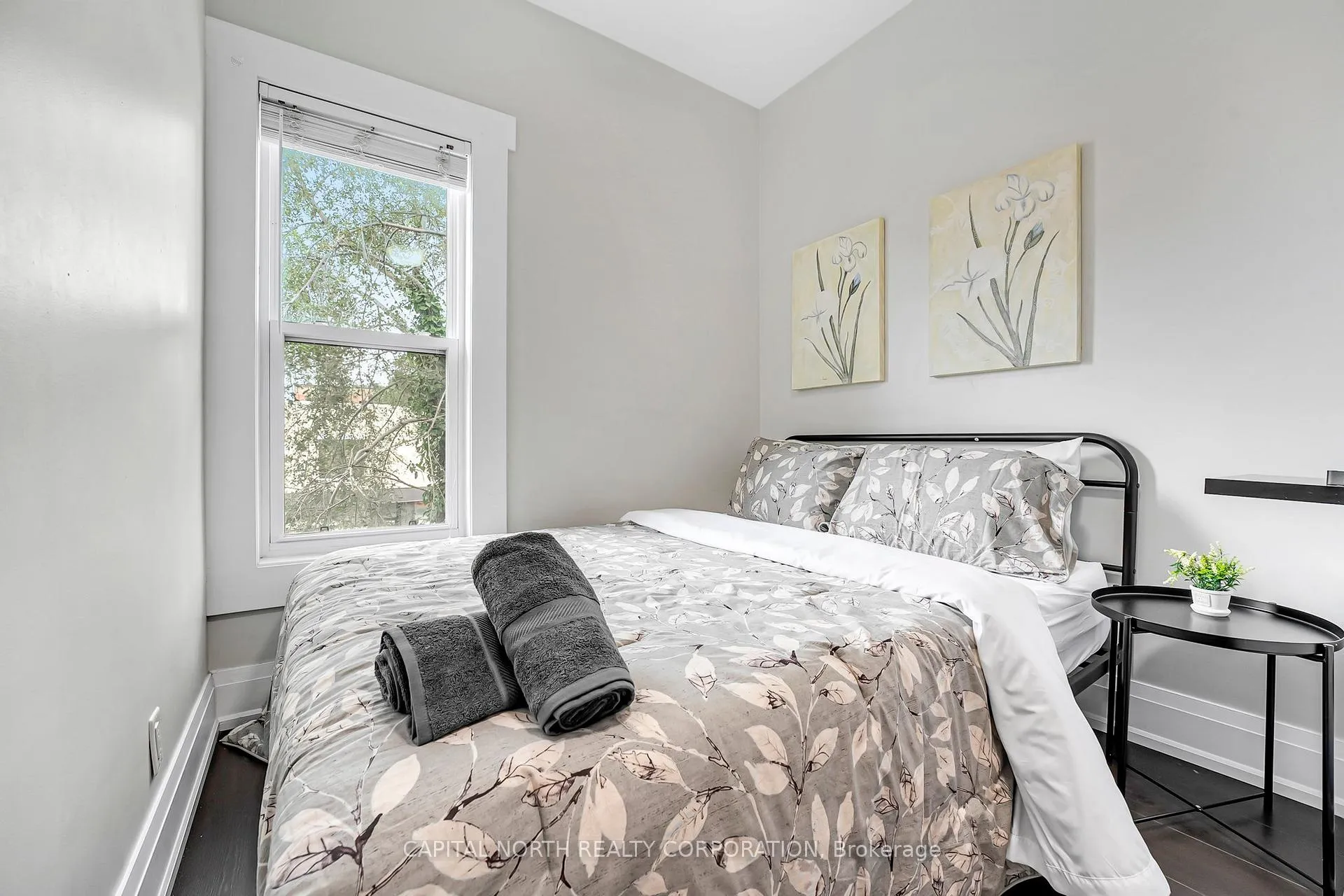 Photo 20 of Unit 2, 556 King Street E, Hamilton, Landsdale — HOMEH