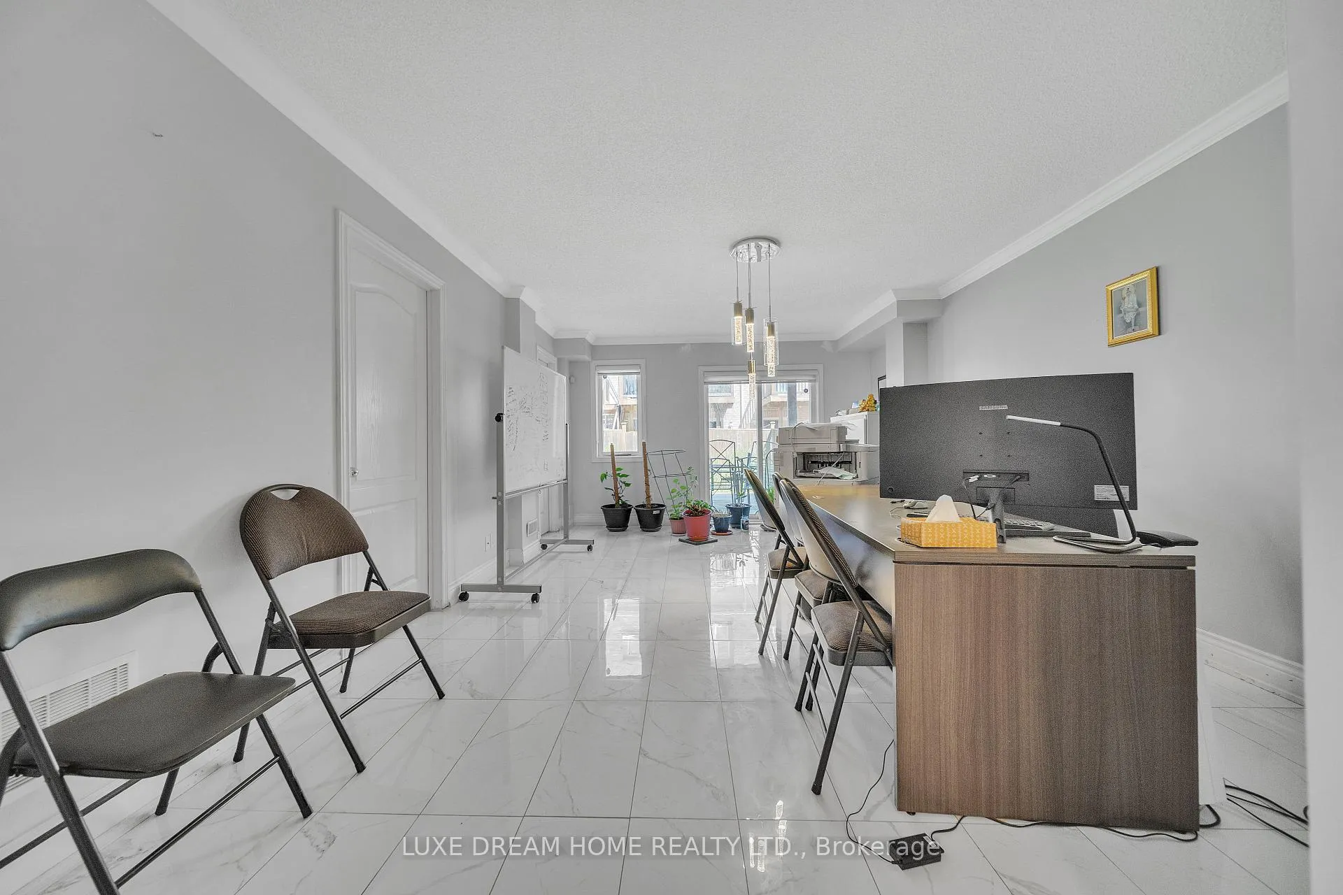 Photo 8 of 1506 Dusty Drive, Pickering, Duffin Heights — HOMEH