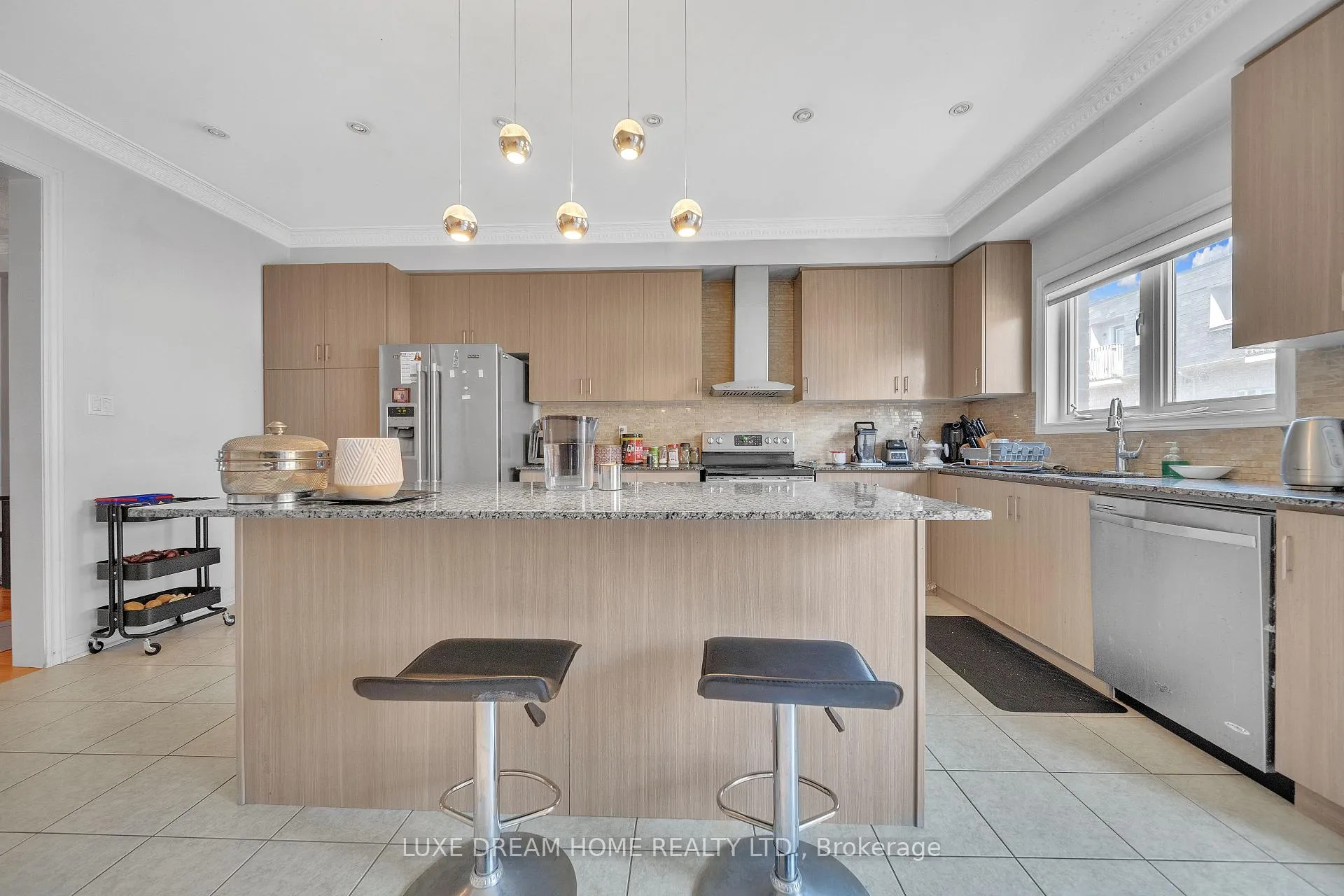 Photo 16 of 1506 Dusty Drive, Pickering, Duffin Heights — HOMEH
