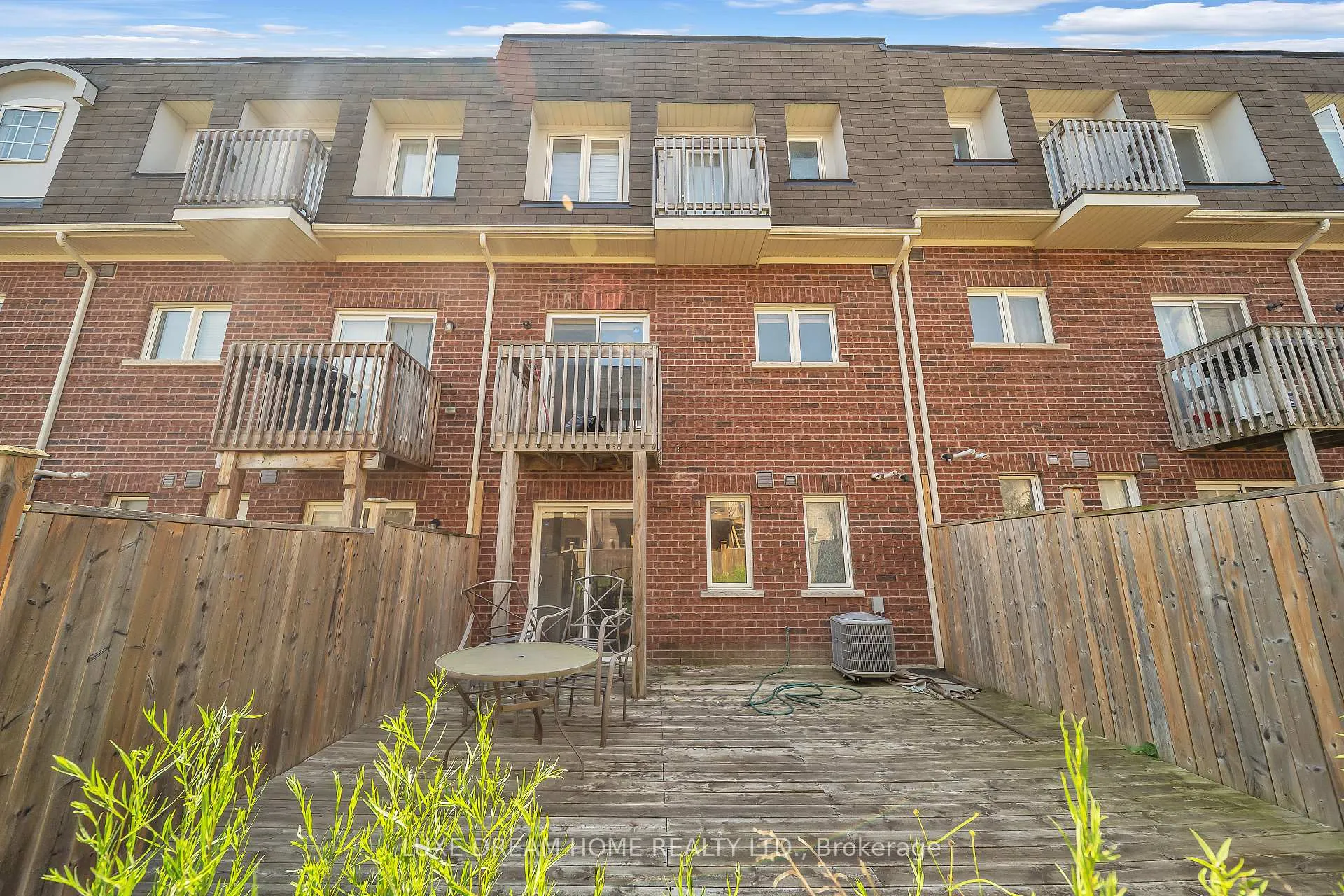 Photo 34 of 1506 Dusty Drive, Pickering, Duffin Heights — HOMEH