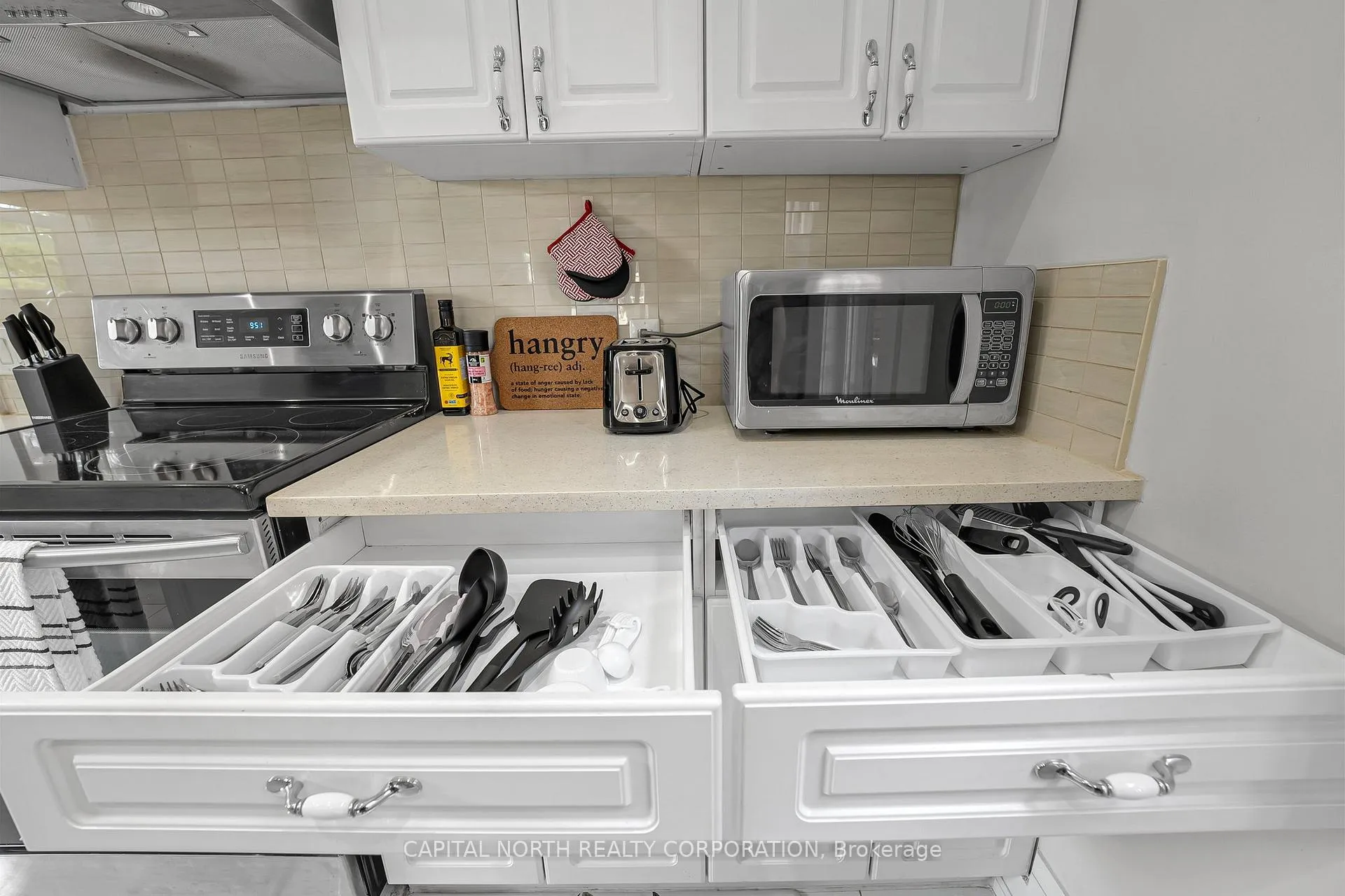 Photo 13 of Unit 1, 556 King Street E, Hamilton, Landsdale — HOMEH