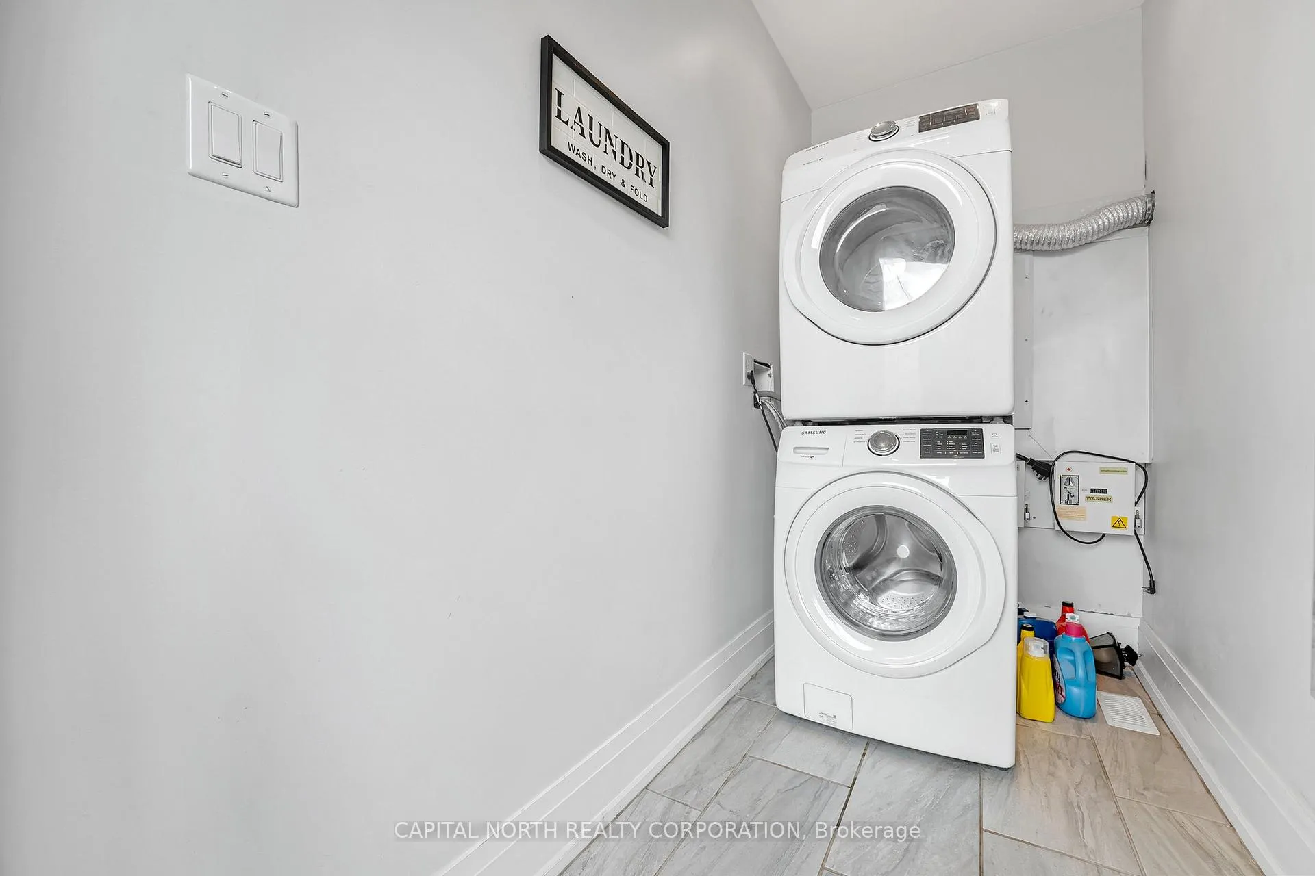 Photo 26 of Unit 1, 556 King Street E, Hamilton, Landsdale — HOMEH