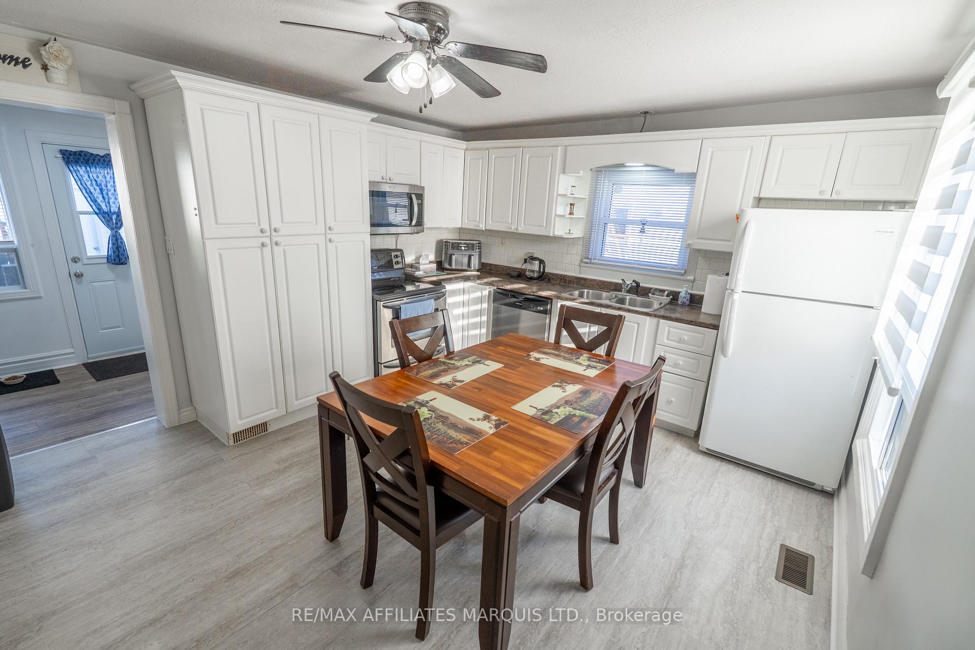 Photo 5 of 226 Louisa Street, Cornwall — HOMEH