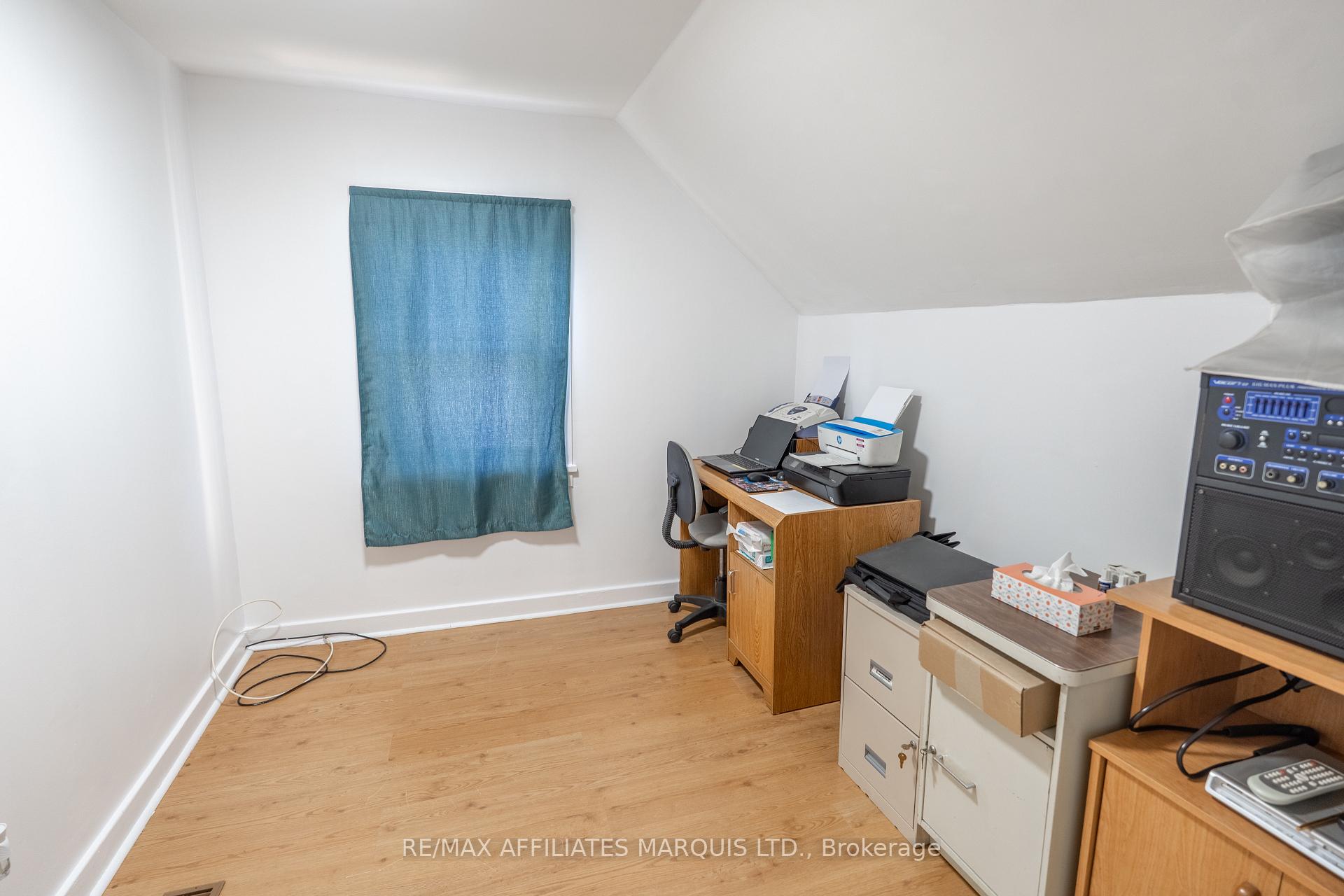 Photo 11 of 226 Louisa Street, Cornwall — HOMEH