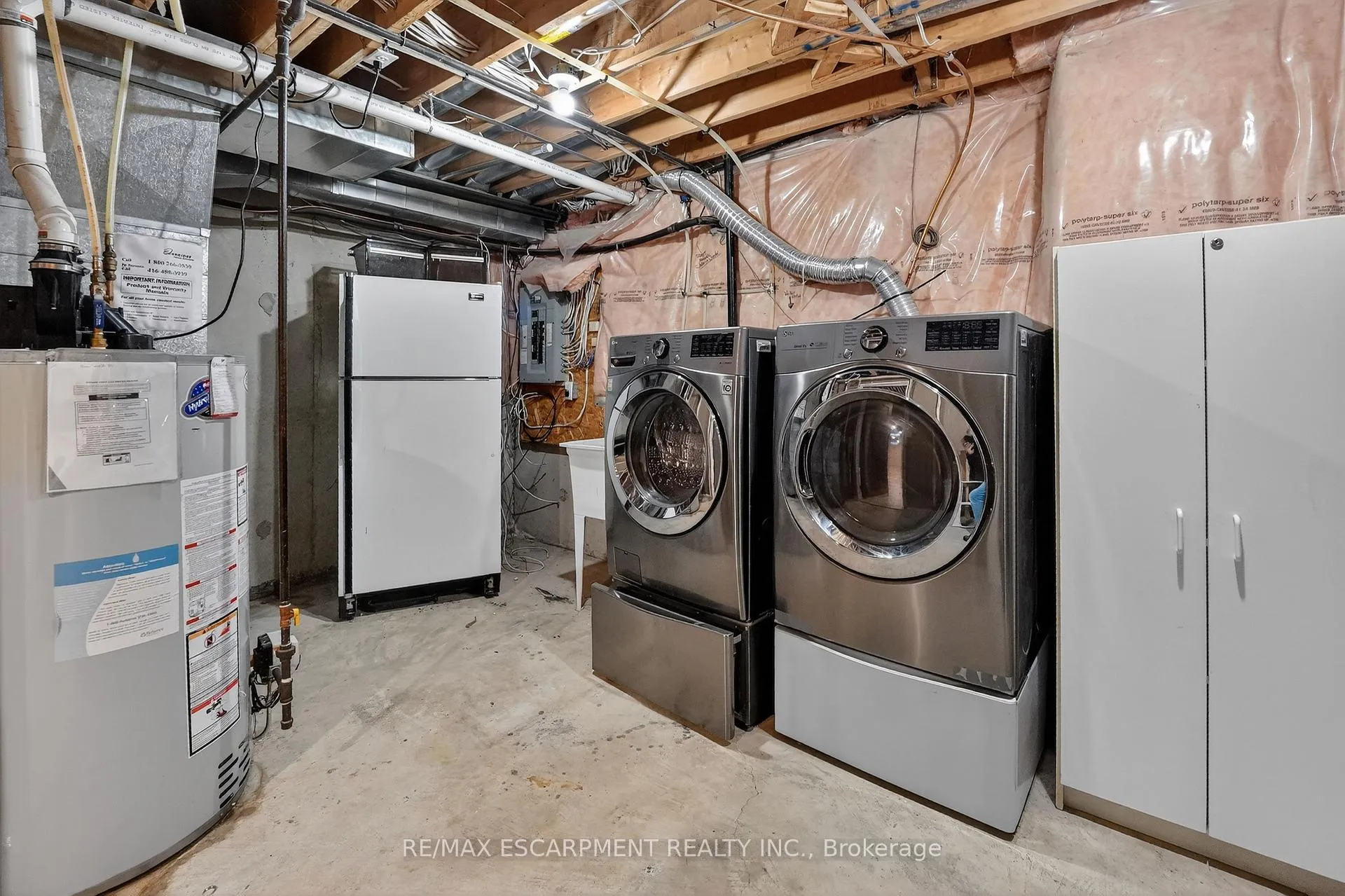 Photo 30 of 461 Highway No. 8, Hamilton, Stoney Creek — HOMEH