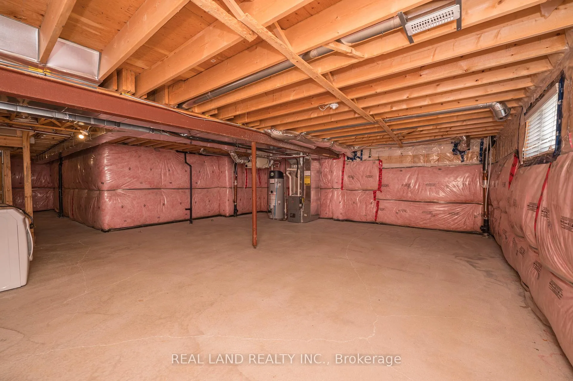 Photo 44 of 7782 Hackberry Trail, Niagara Falls, Brown — HOMEH