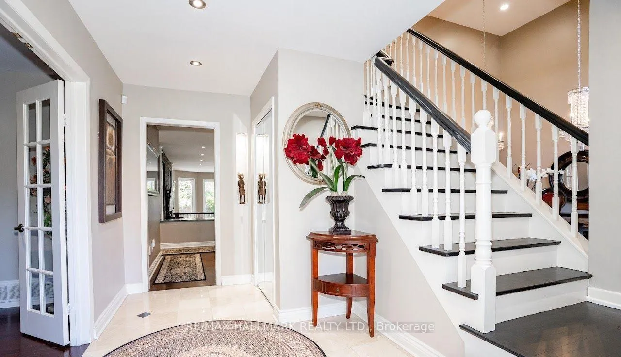Photo 8 of 126 Babcombe Drive, Markham, Bayview Glen — HOMEH