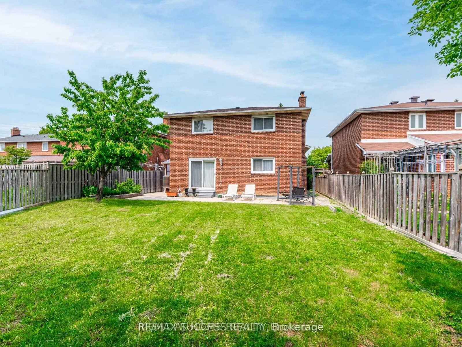 Photo 19 of Unit Lower, 7 Point O'Woods Drive, Vaughan, Glen Shields — HOMEH