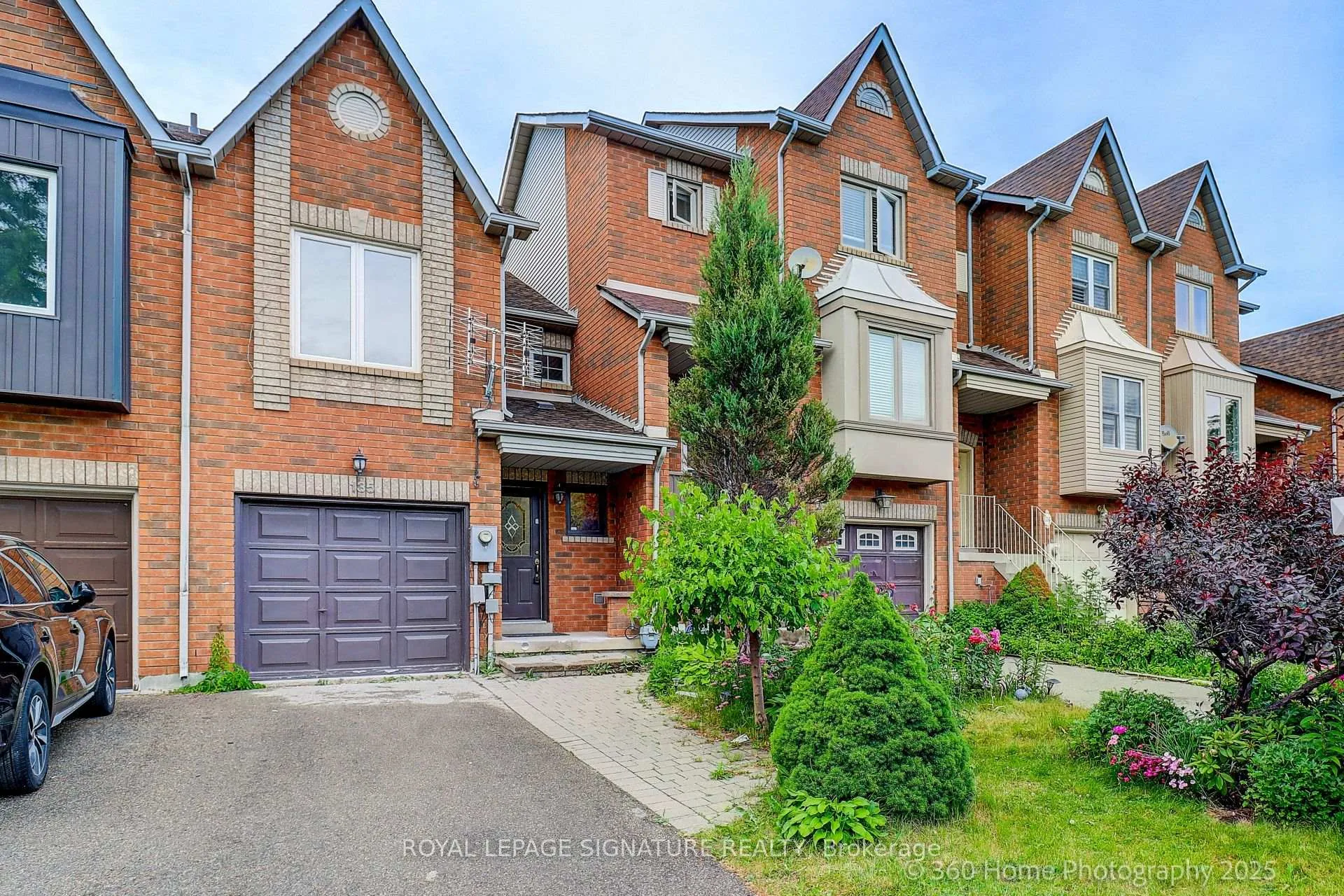 Front of 135 Kelso Crescent