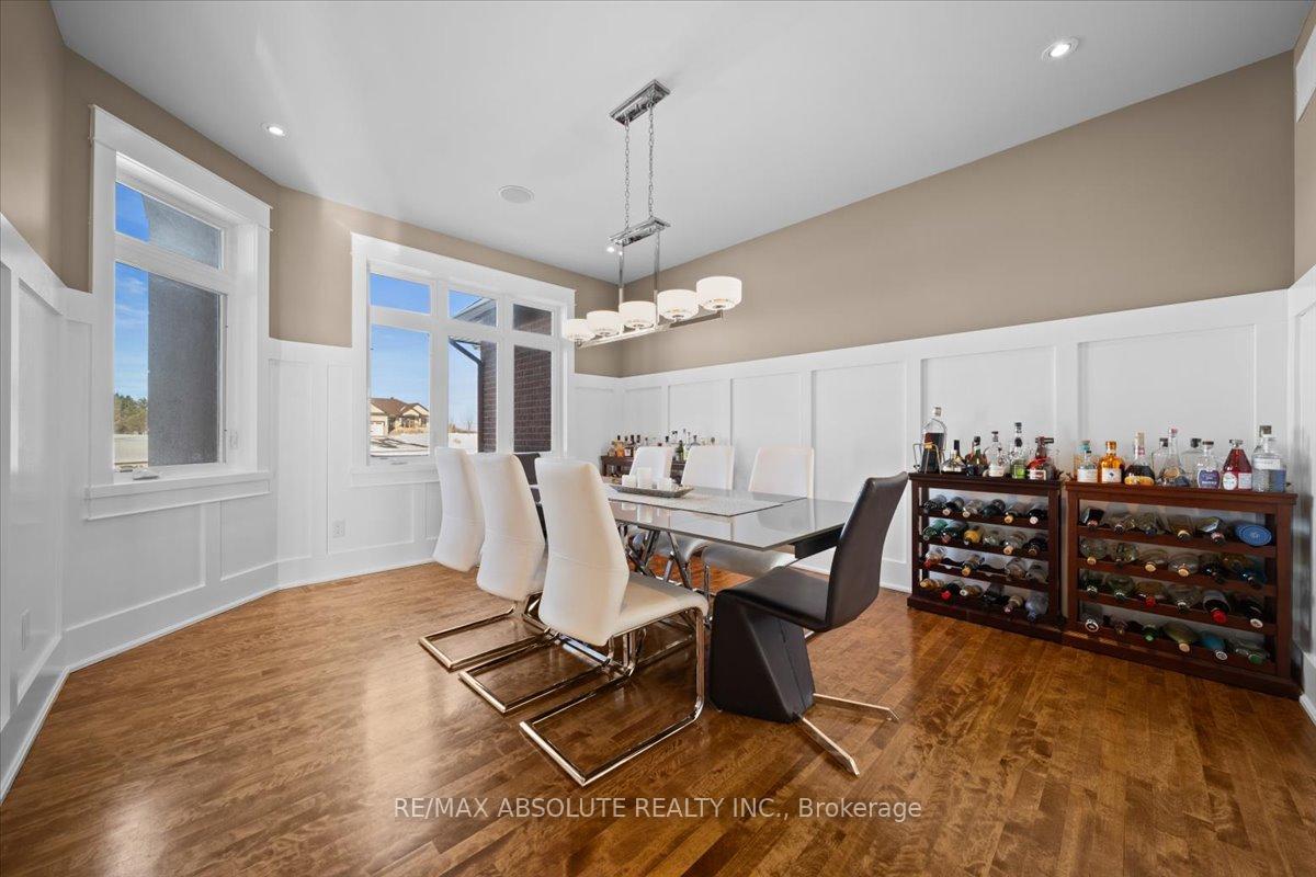 Photo 8 of 245 West Lake Circle, Ottawa, Huntley Ward (South East) — HOMEH