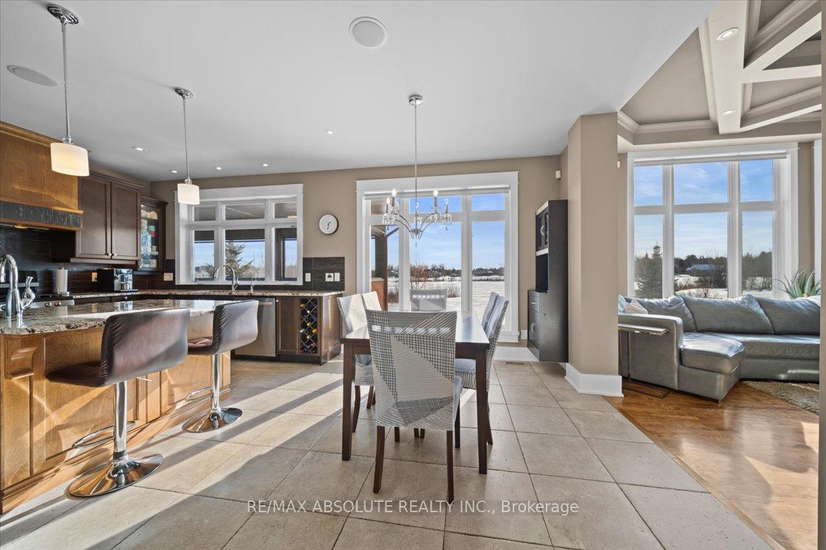 Photo 9 of 245 West Lake Circle, Ottawa, Huntley Ward (South East) — HOMEH