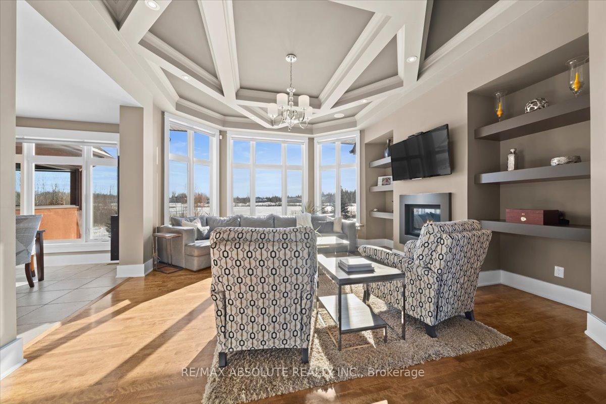 Photo 11 of 245 West Lake Circle, Ottawa, Huntley Ward (South East) — HOMEH