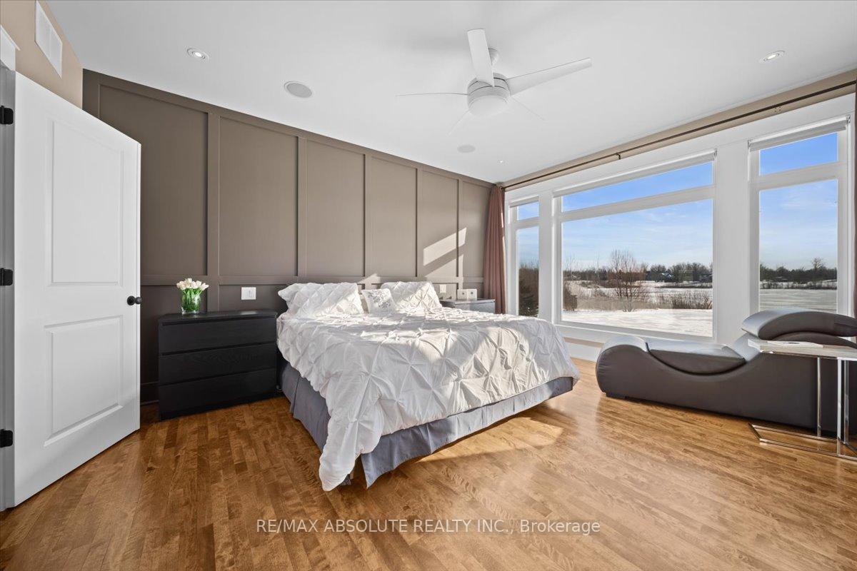 Photo 19 of 245 West Lake Circle, Ottawa, Huntley Ward (South East) — HOMEH