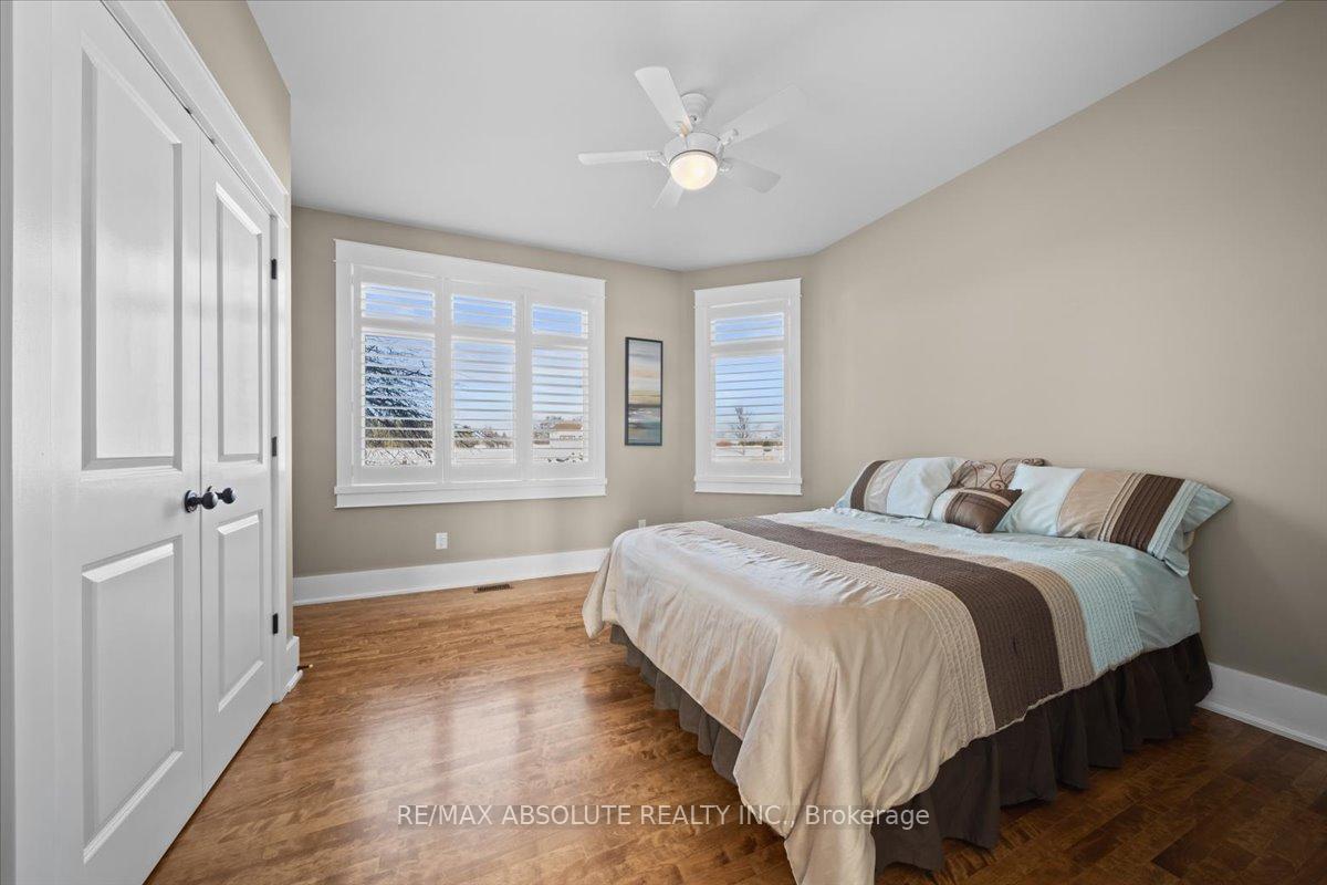 Photo 22 of 245 West Lake Circle, Ottawa, Huntley Ward (South East) — HOMEH