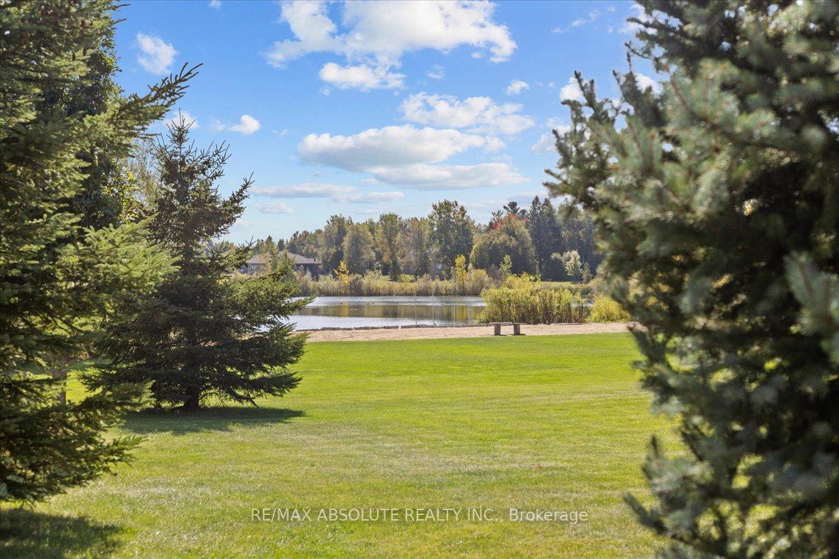 Photo 37 of 245 West Lake Circle, Ottawa, Huntley Ward (South East) — HOMEH
