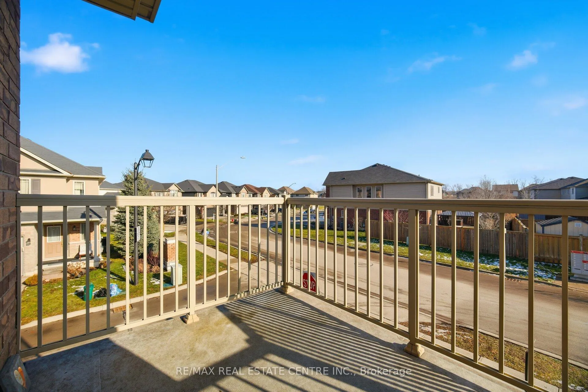 Photo 43 of 235 Westbank Trail, Hamilton, Stoney Creek — HOMEH