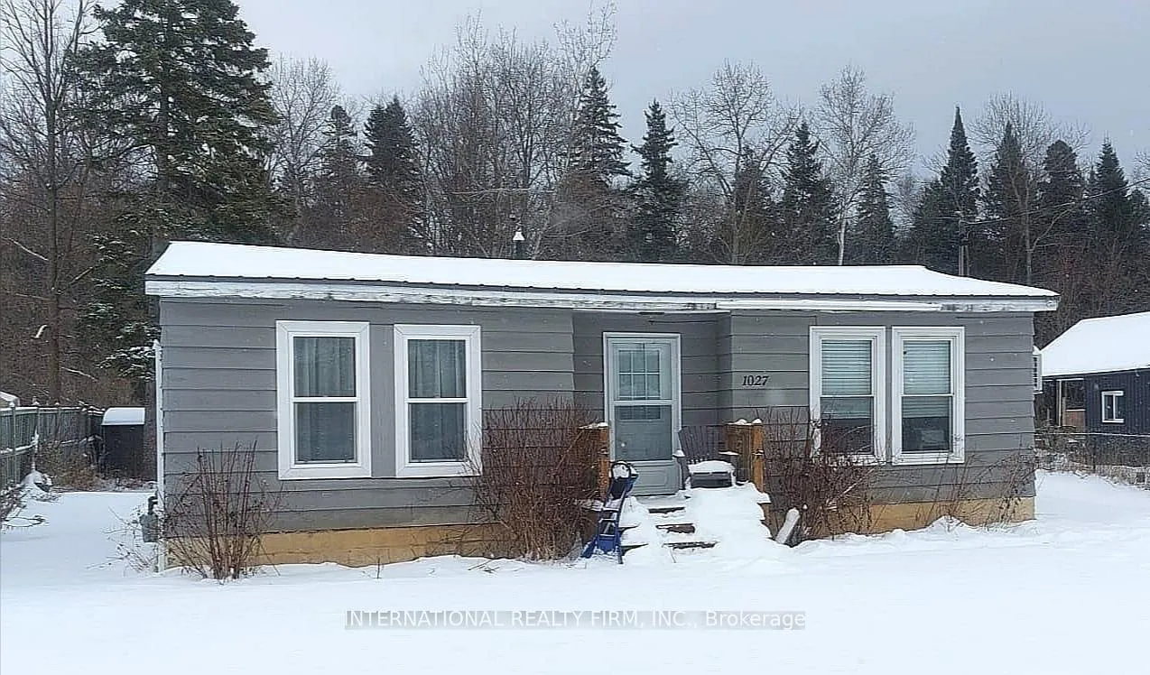 Photo 1 of 1027 Ferrier Avenue, Innisfil, Lefroy — HOMEH