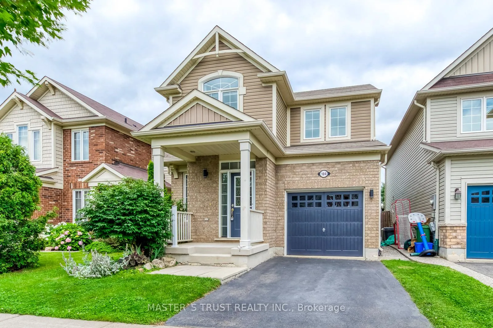 Photo 1 of 104 Emick Drive, Hamilton, Meadowlands — HOMEH