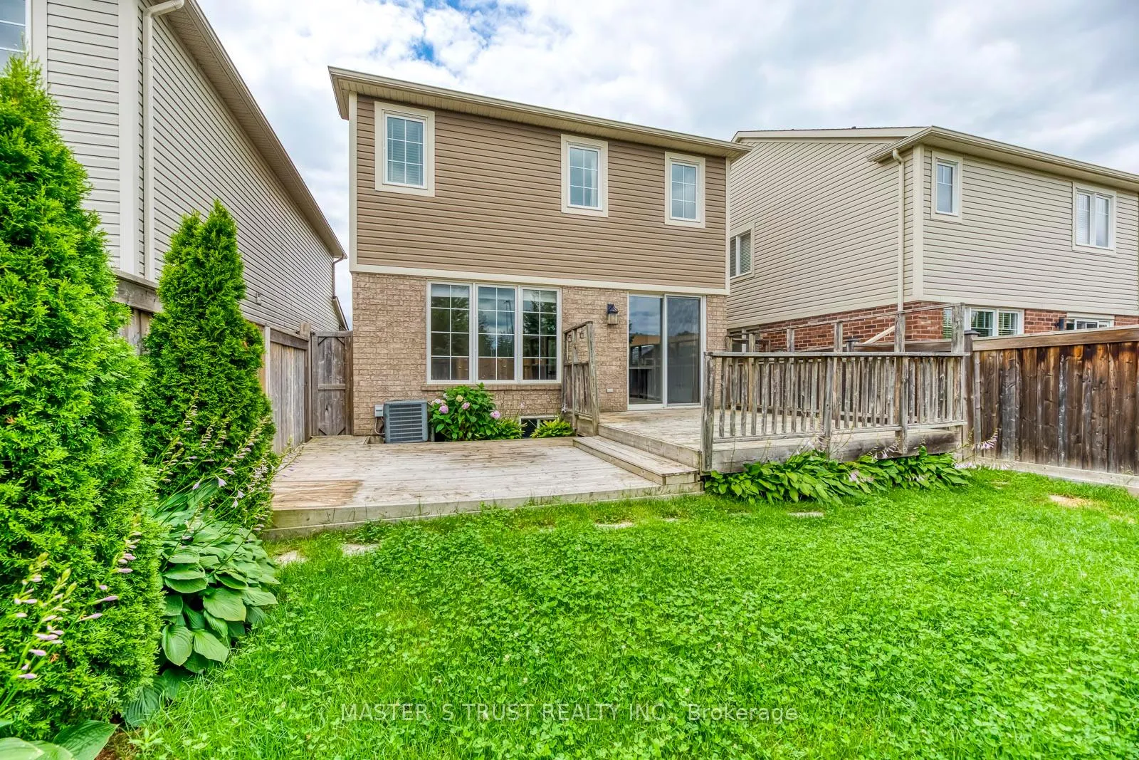 Photo 35 of 104 Emick Drive, Hamilton, Meadowlands — HOMEH