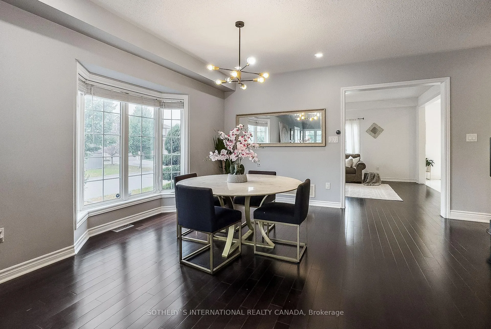 Photo 7 of 18 Harkness Drive, Whitby, Rolling Acres — HOMEH