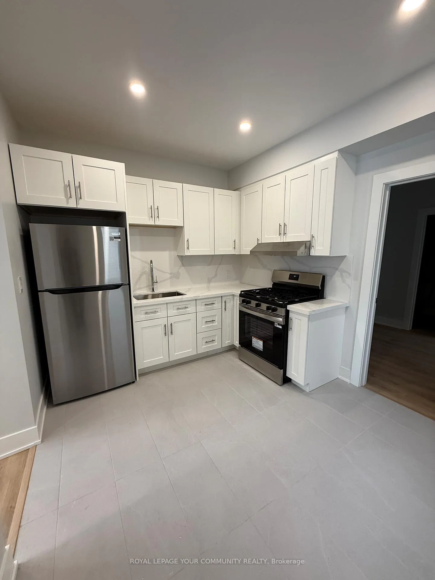 Photo 5 of Unit 1, 88 Spruce Street, Aurora, Aurora Village — HOMEH