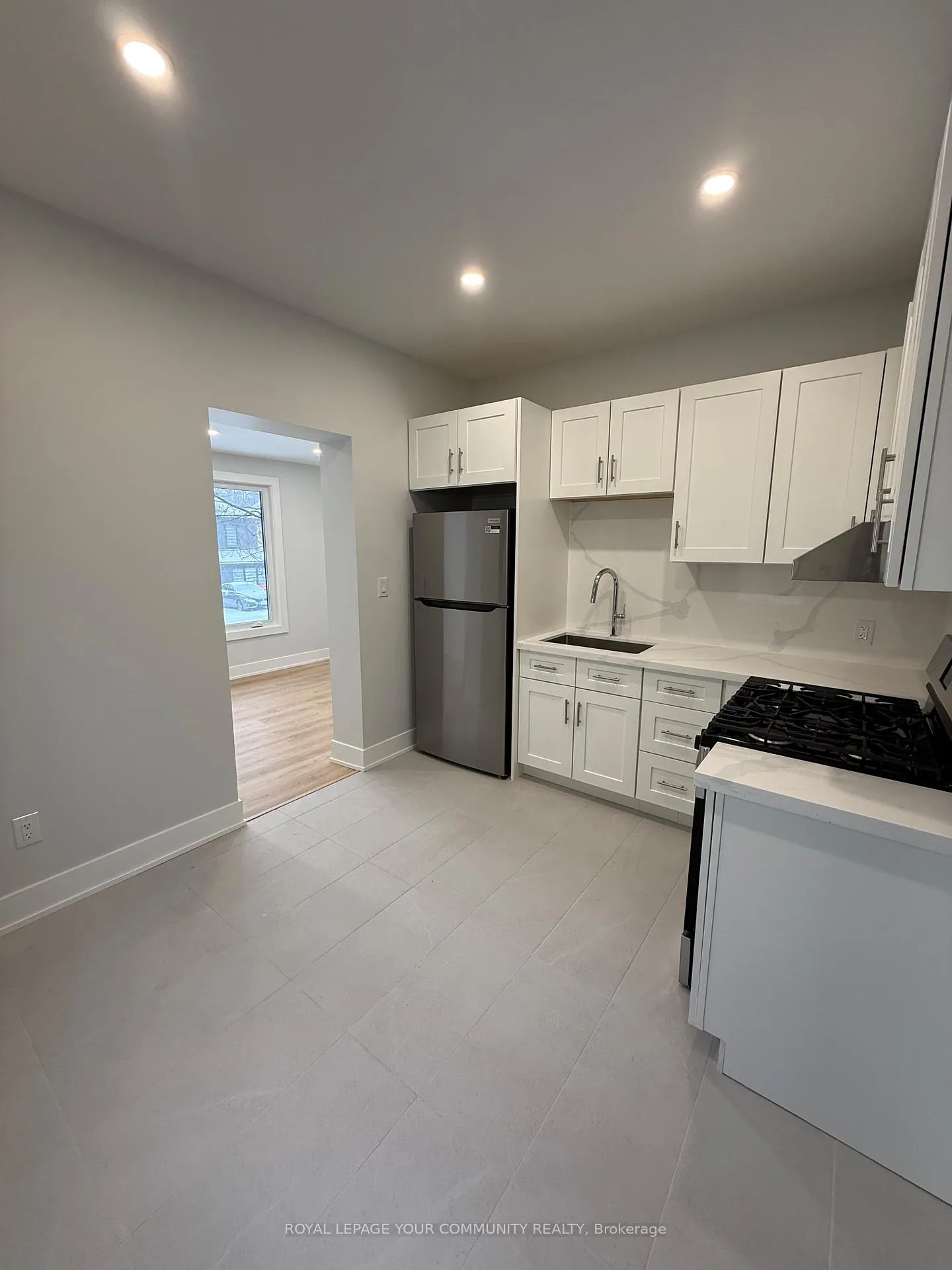 Photo 6 of Unit 1, 88 Spruce Street, Aurora, Aurora Village — HOMEH