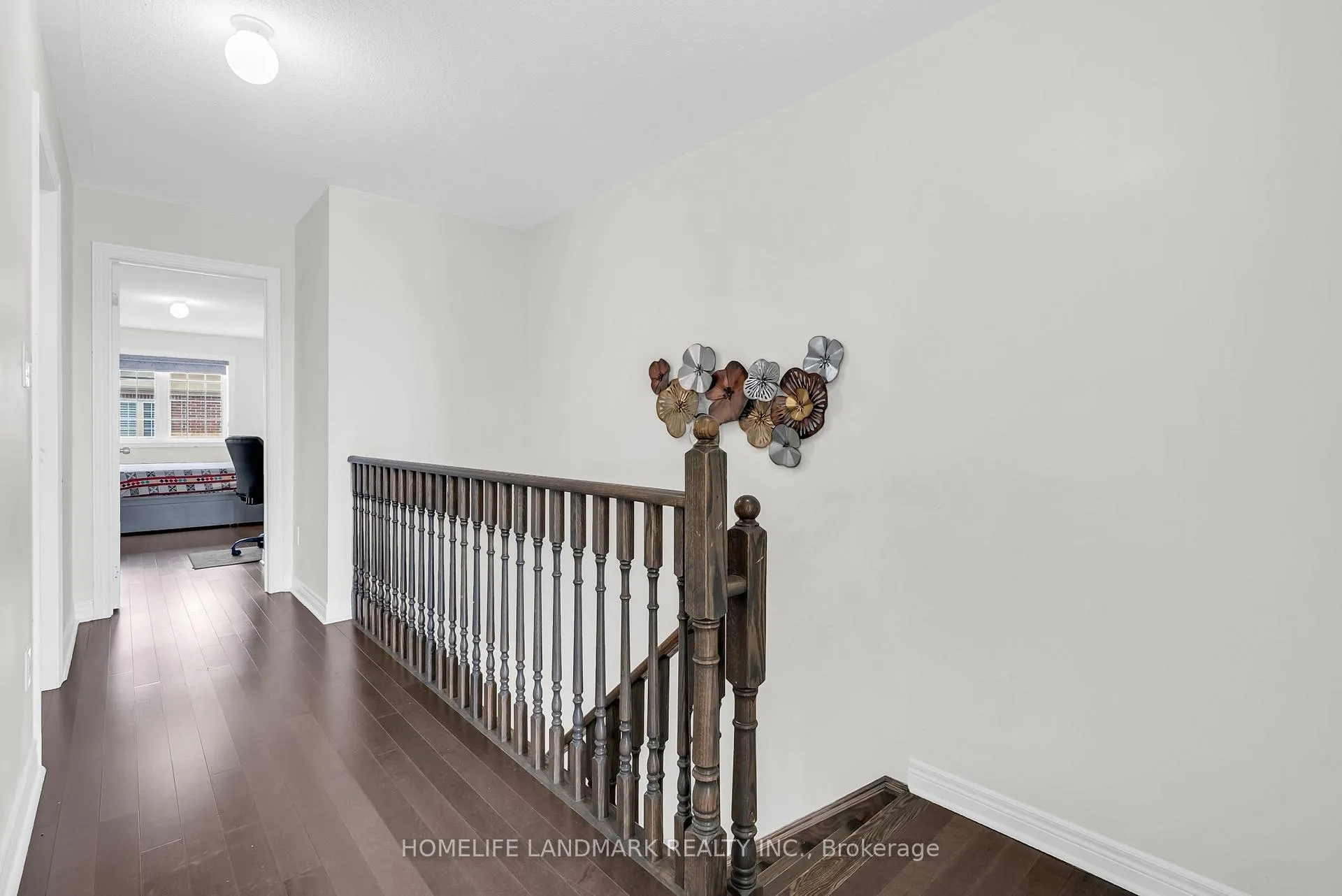 Photo 25 of 564 Bessborough Drive, Milton, Harrison — HOMEH