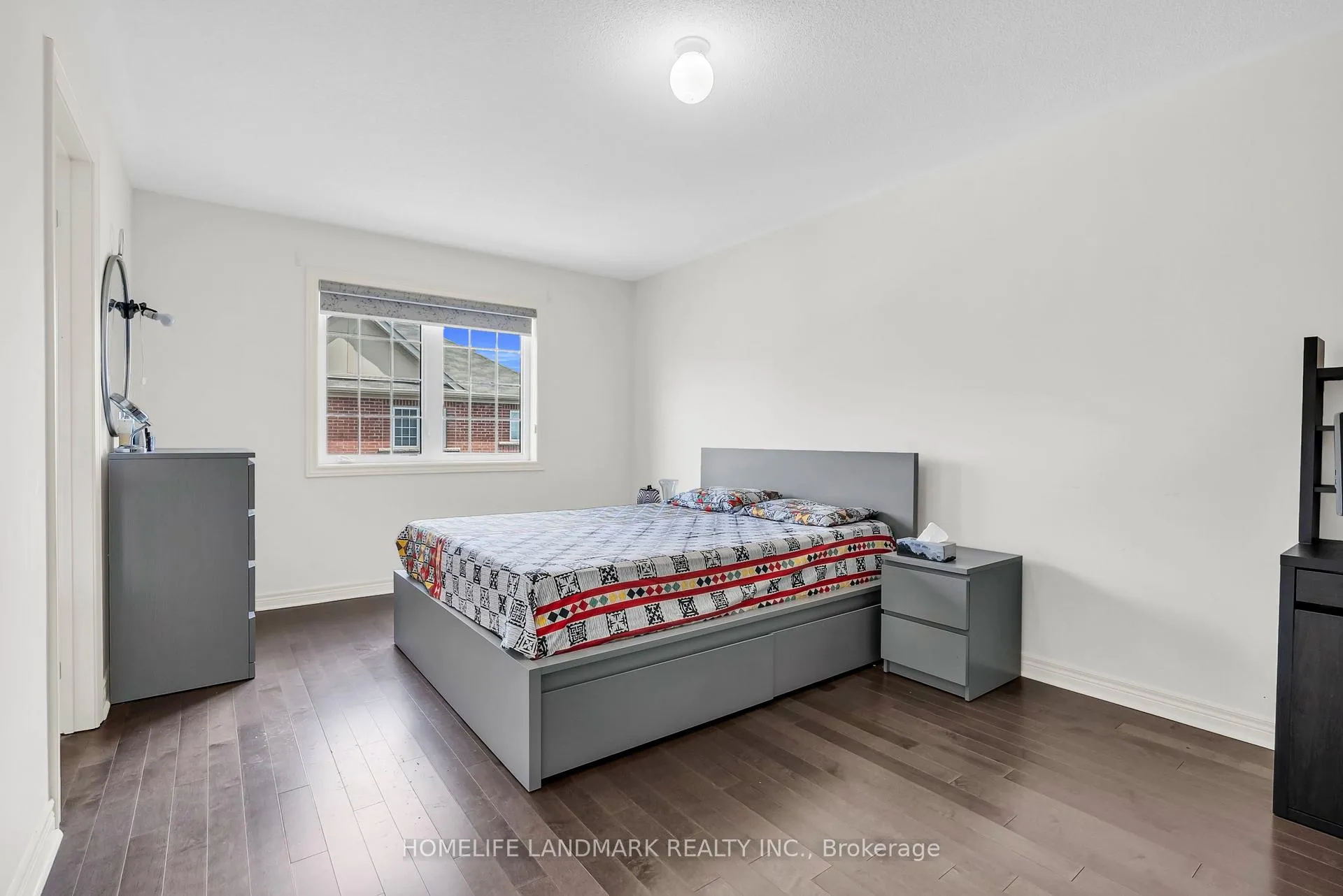 Photo 27 of 564 Bessborough Drive, Milton, Harrison — HOMEH