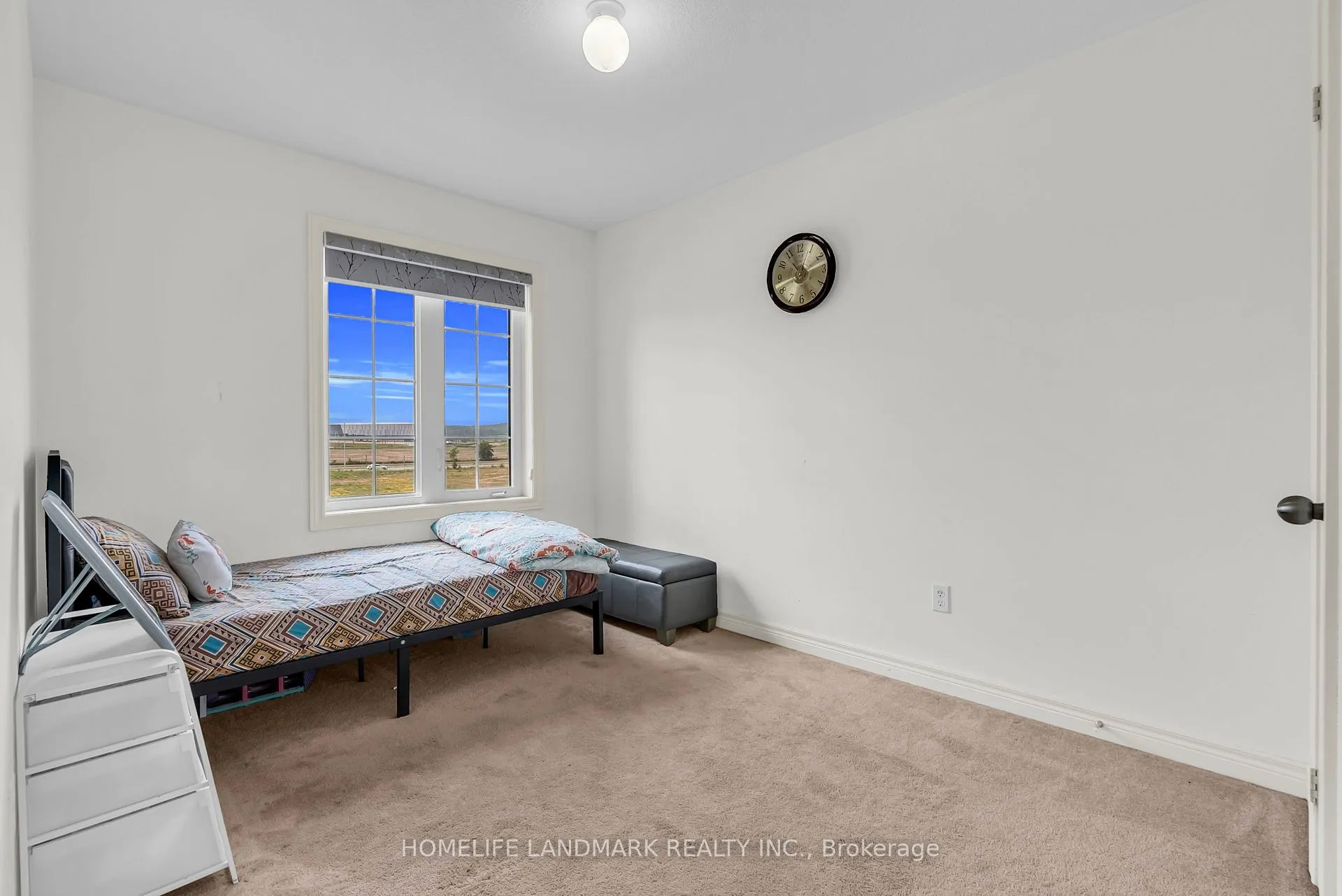 Photo 32 of 564 Bessborough Drive, Milton, Harrison — HOMEH