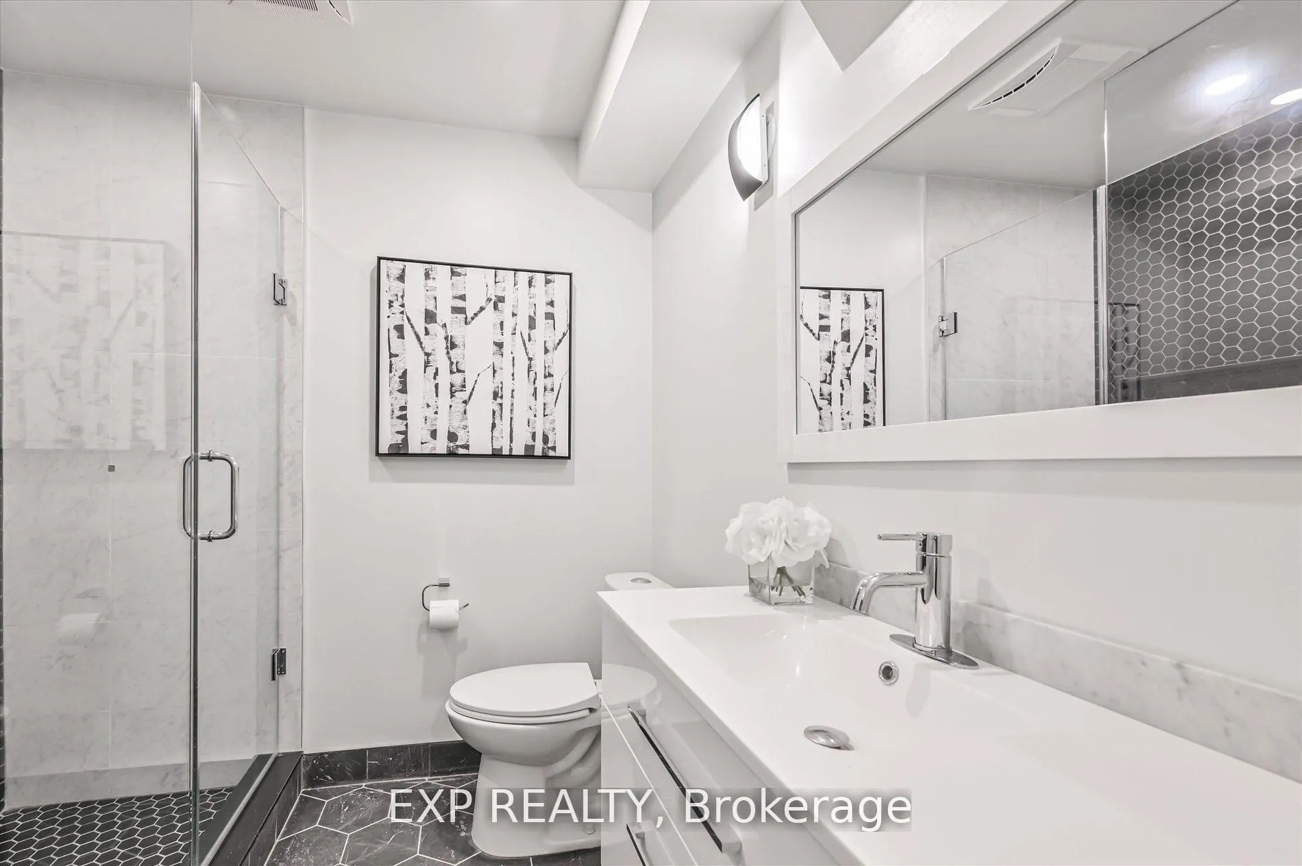 Photo 3 of Unit Lower, 922 Logan Avenue, Toronto, Playter Estates-Danforth — HOMEH