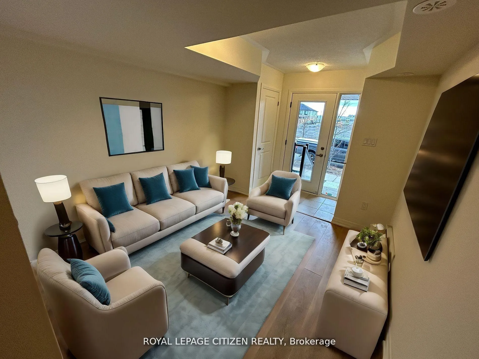 Photo 4 of 28 Esquire Way W, Whitby, Taunton North — HOMEH