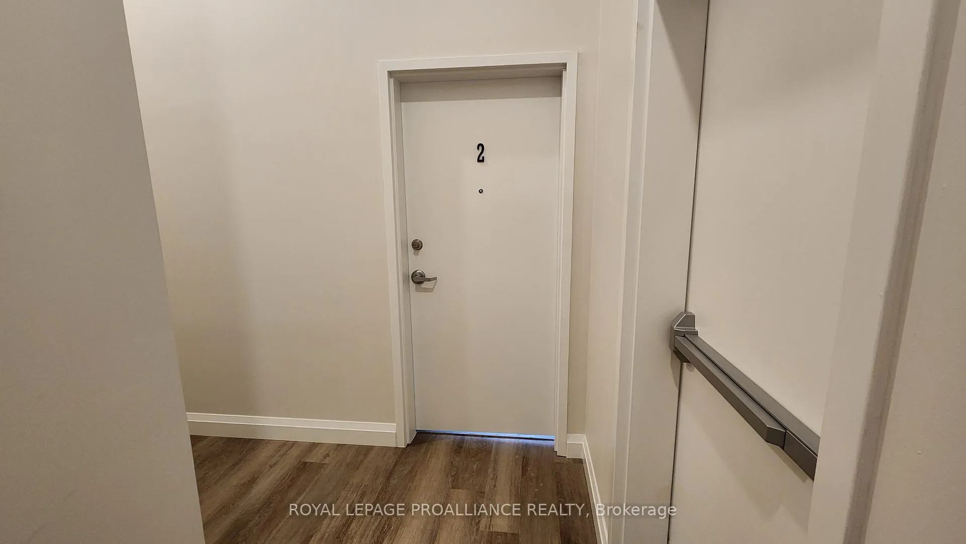 Photo 4 of Unit 2, 261 Front Street, Belleville, Belleville Ward — HOMEH