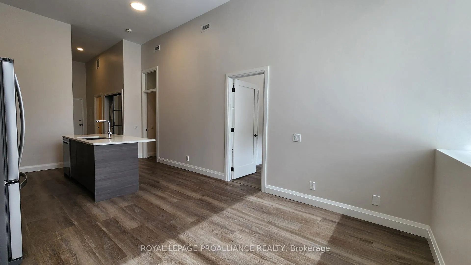Photo 17 of Unit 2, 261 Front Street, Belleville, Belleville Ward — HOMEH