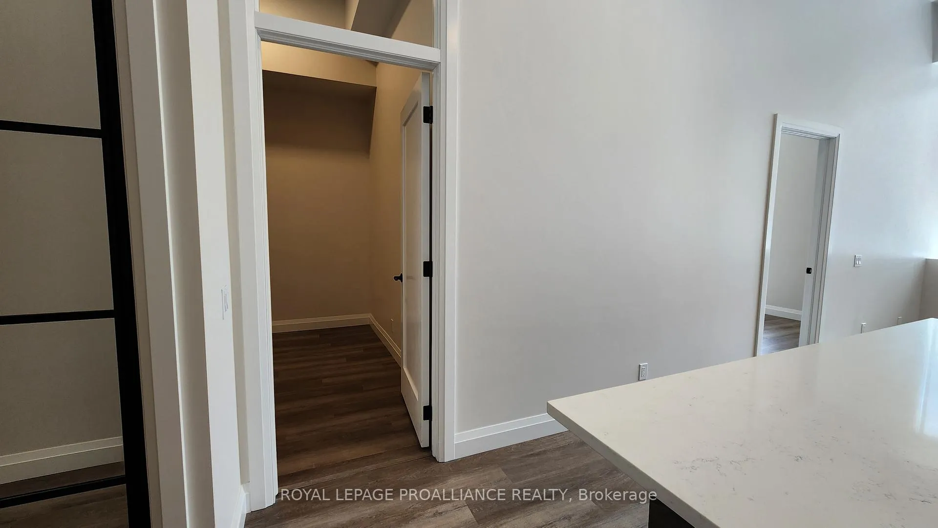 Photo 23 of Unit 2, 261 Front Street, Belleville, Belleville Ward — HOMEH