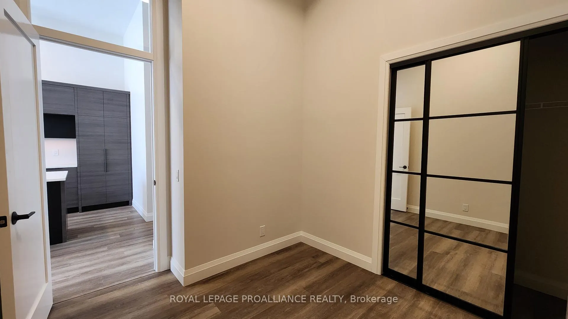 Photo 25 of Unit 2, 261 Front Street, Belleville, Belleville Ward — HOMEH
