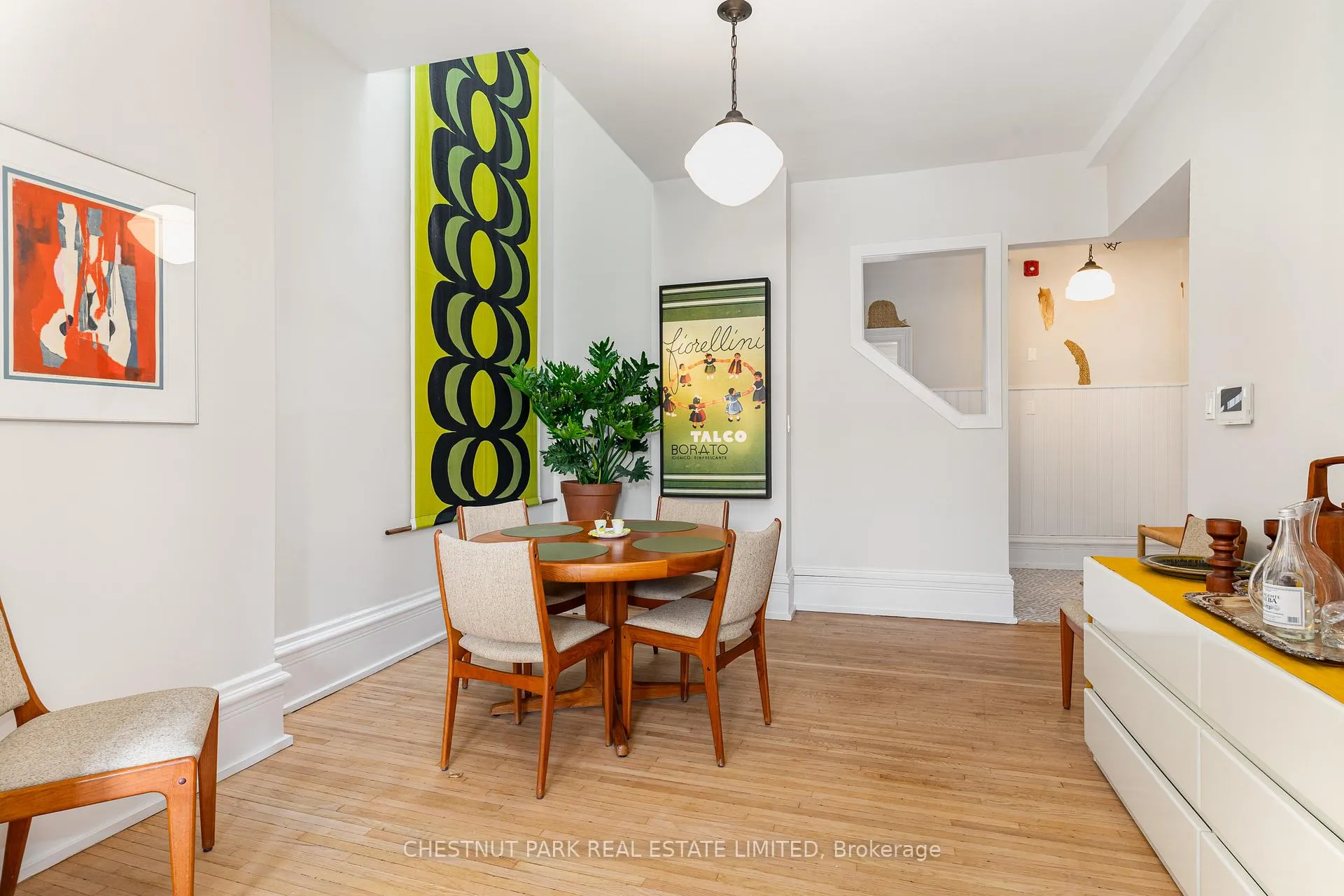 Photo 10 of Unit #B, 787 Queen Street, Toronto, Niagara — HOMEH